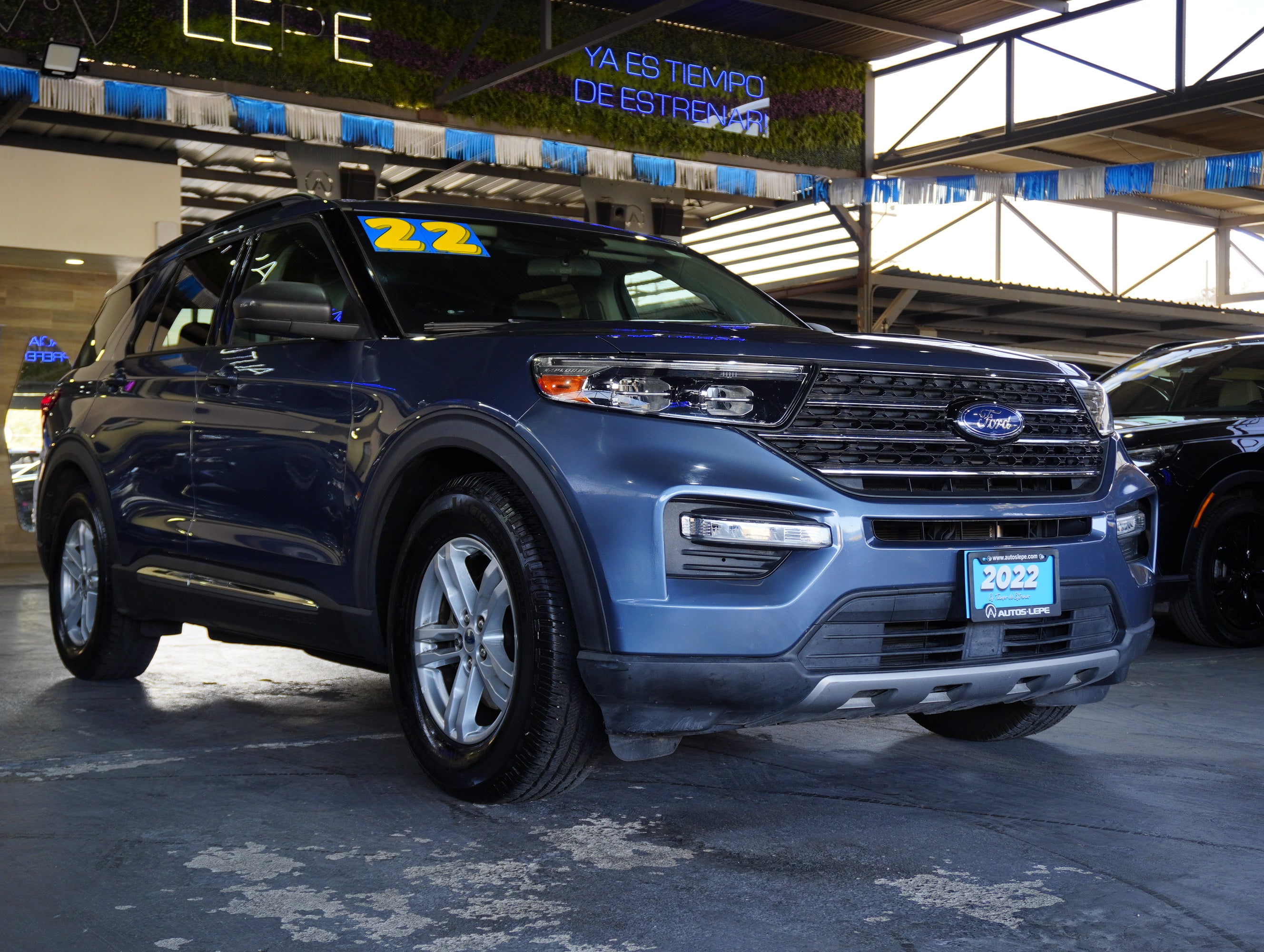 Ford Explorer XLT 2022