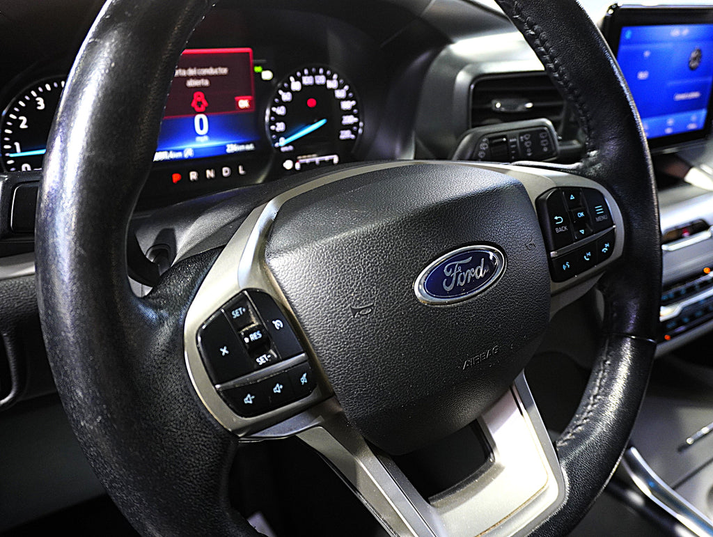 Ford Explorer XLT 2021