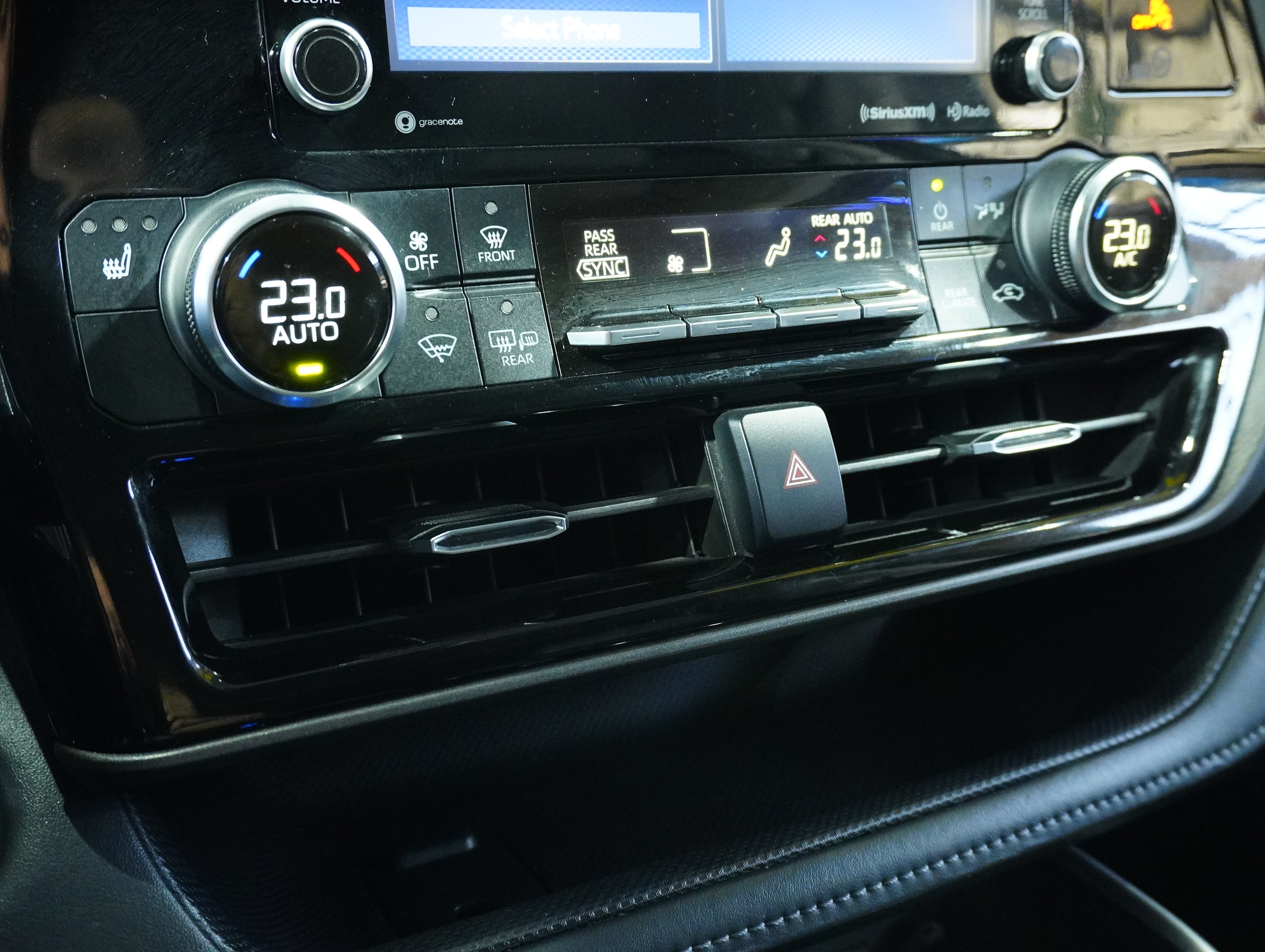 Toyota Highlander XLE 2022