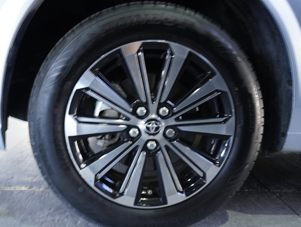 Toyota Avanza XLE 2023