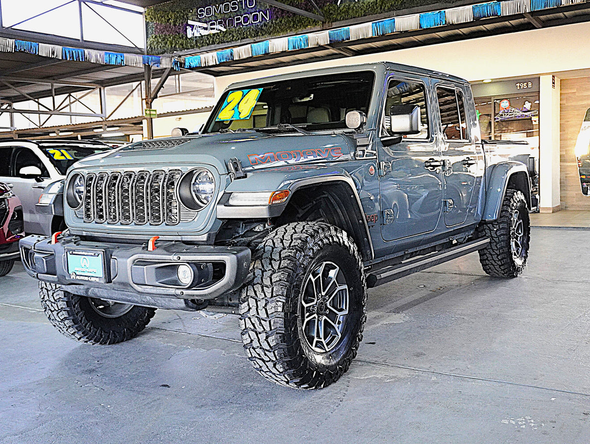 Jeep Gladiator Mojave 2024