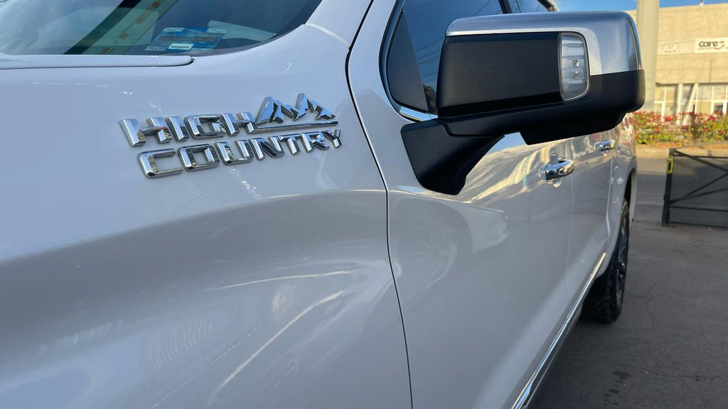 Chevrolet Cheyenne High Country 4x4 2022.5