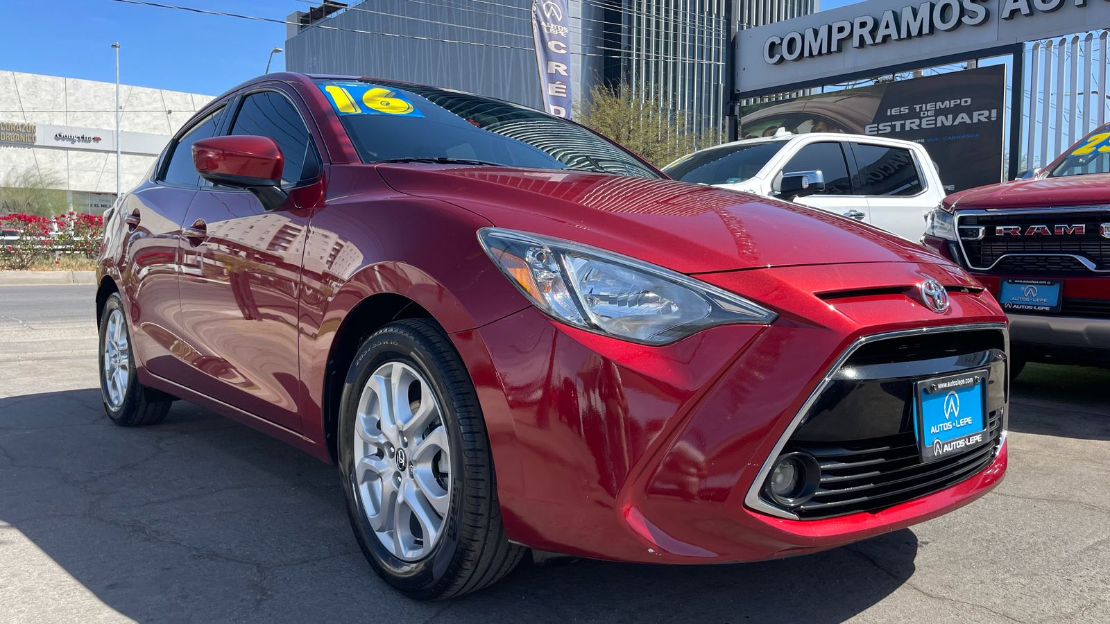 Toyota Yaris R 2016