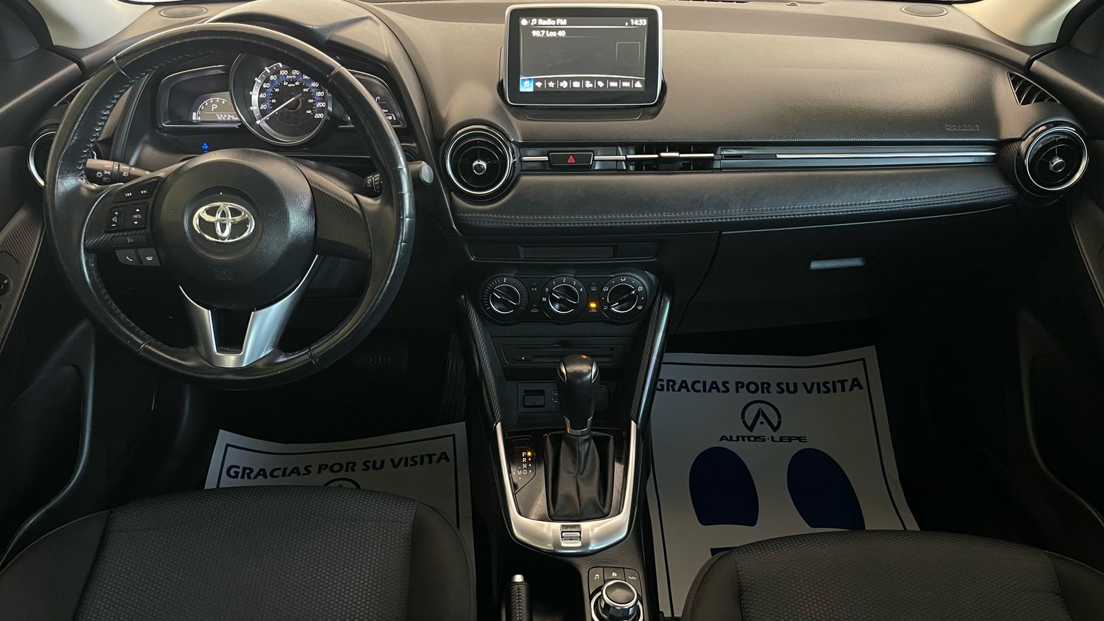 Toyota Yaris R 2016
