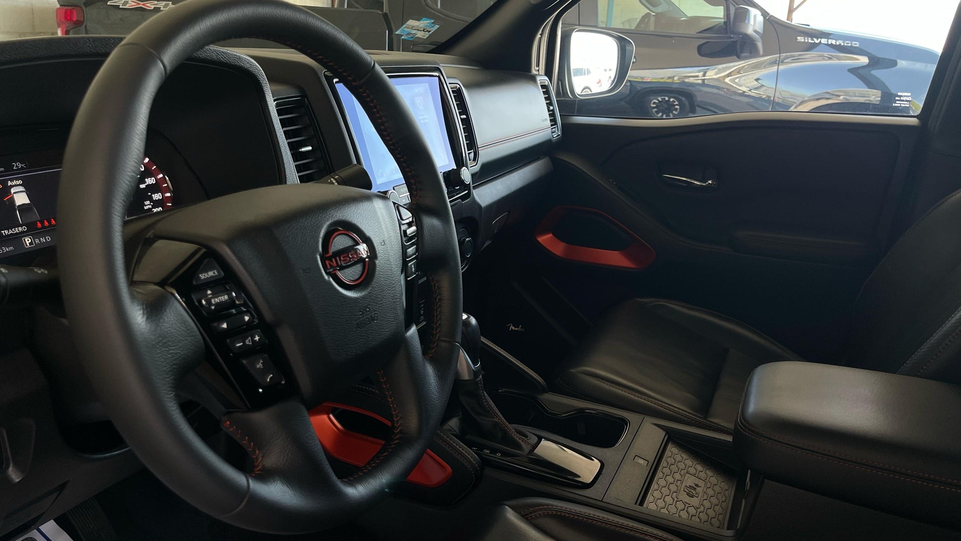 Nissan Frontier PRO 4X 2024