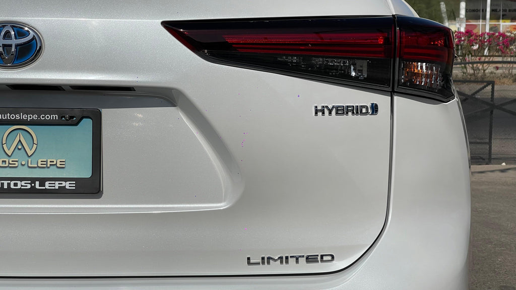 Toyota Highlander Limited Hybrid 2024