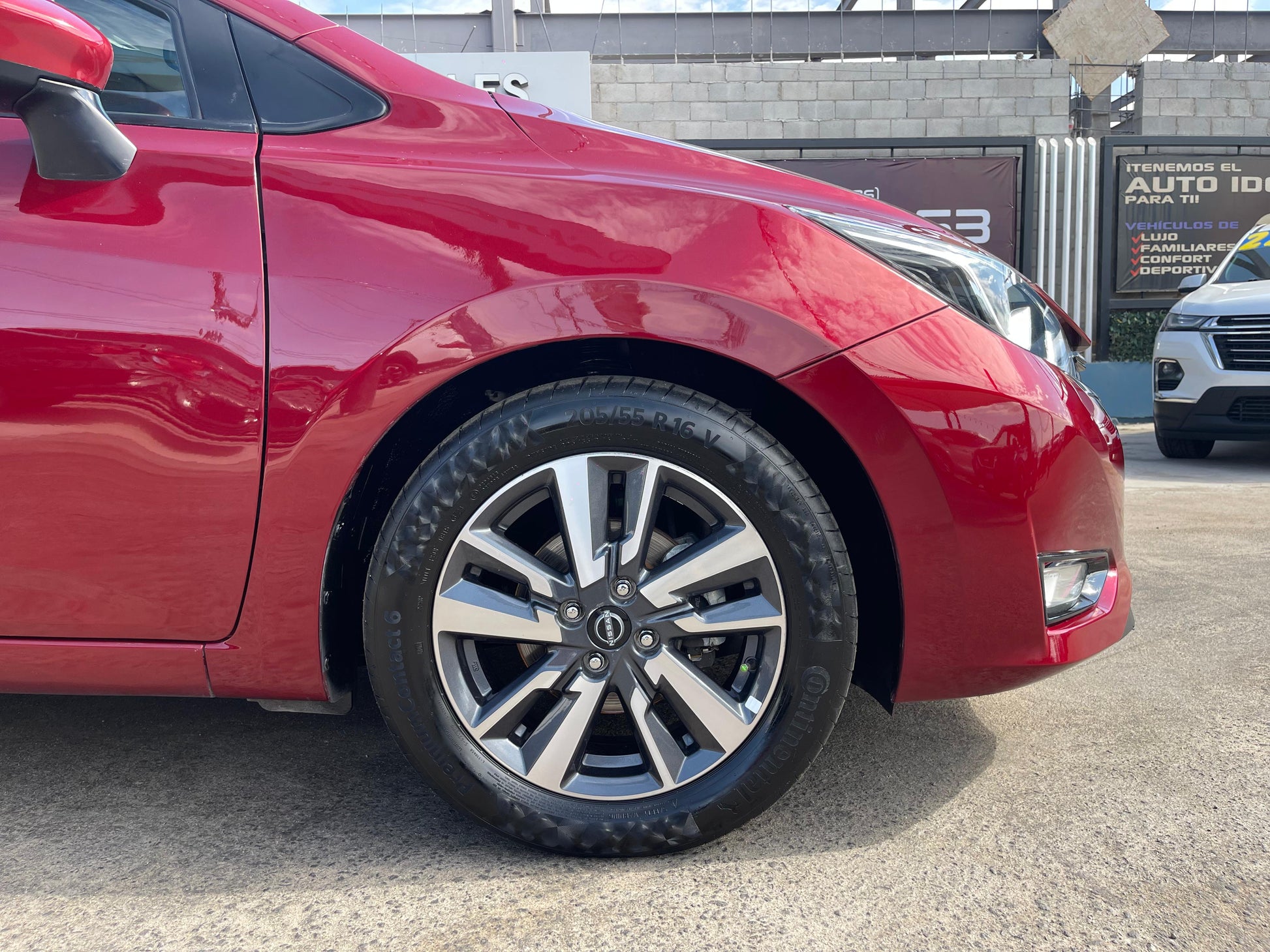 Nissan Versa Advance 2024