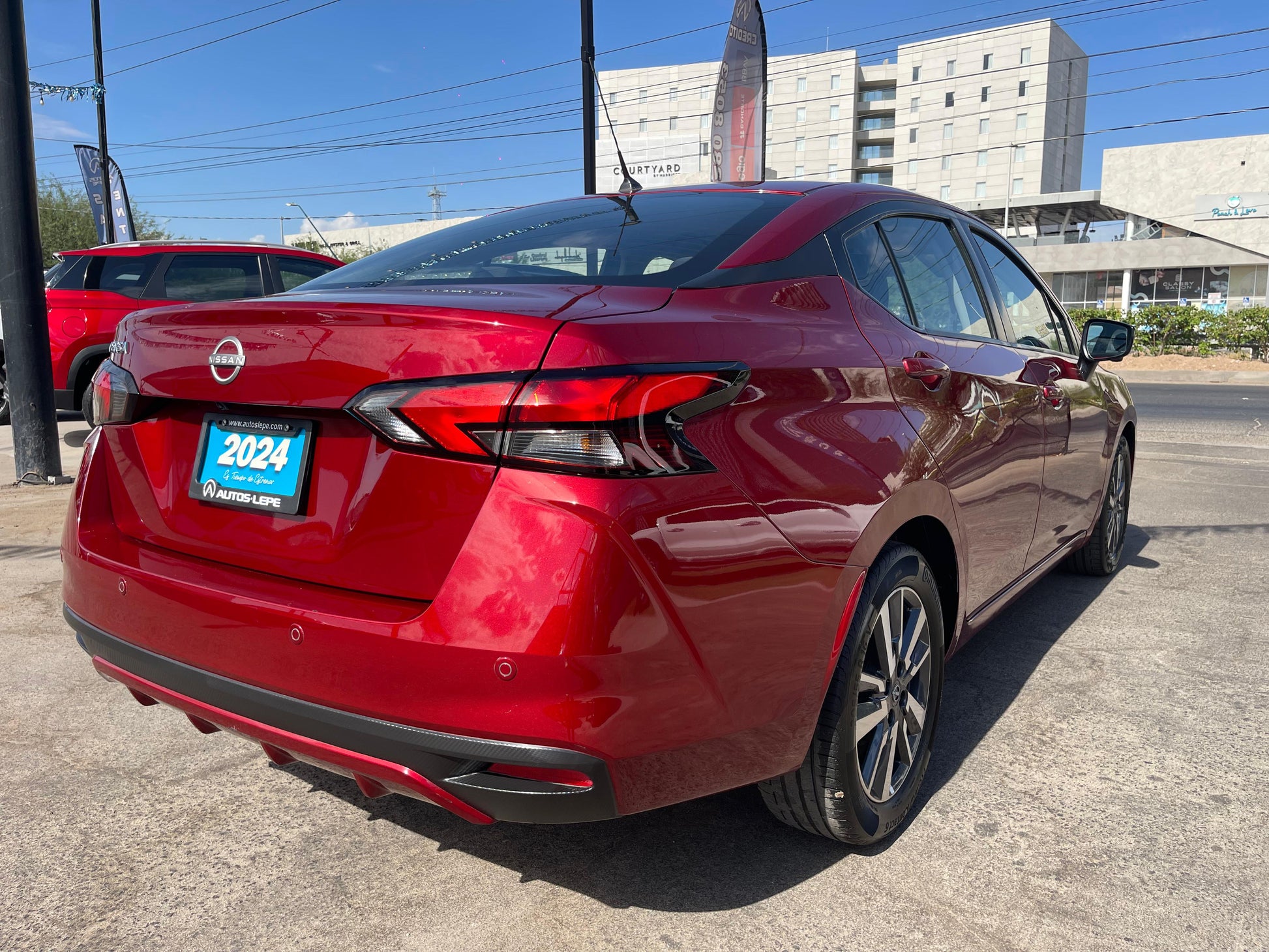 Nissan Versa Advance 2024