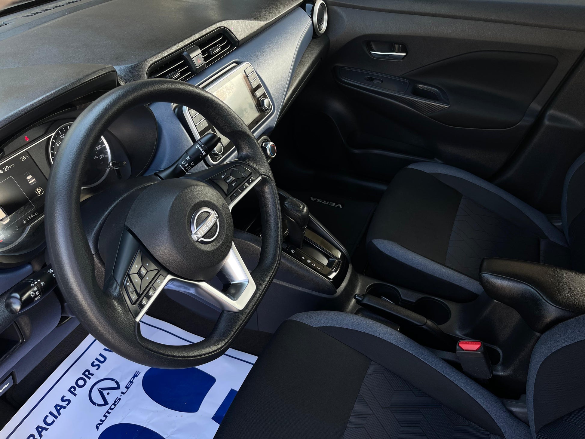 Nissan Versa Advance 2024