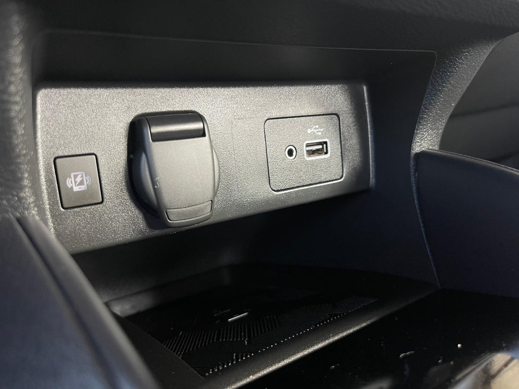 Nissan Versa Advance 2024