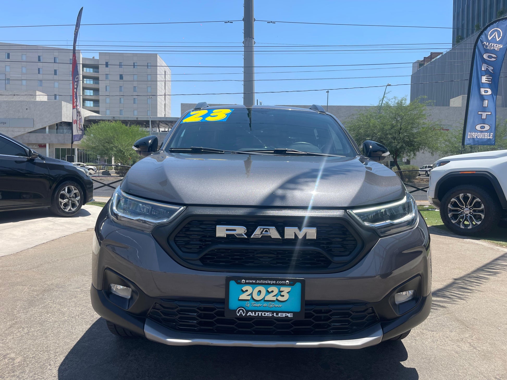 Dogde Ram 700 LongHorn 2023