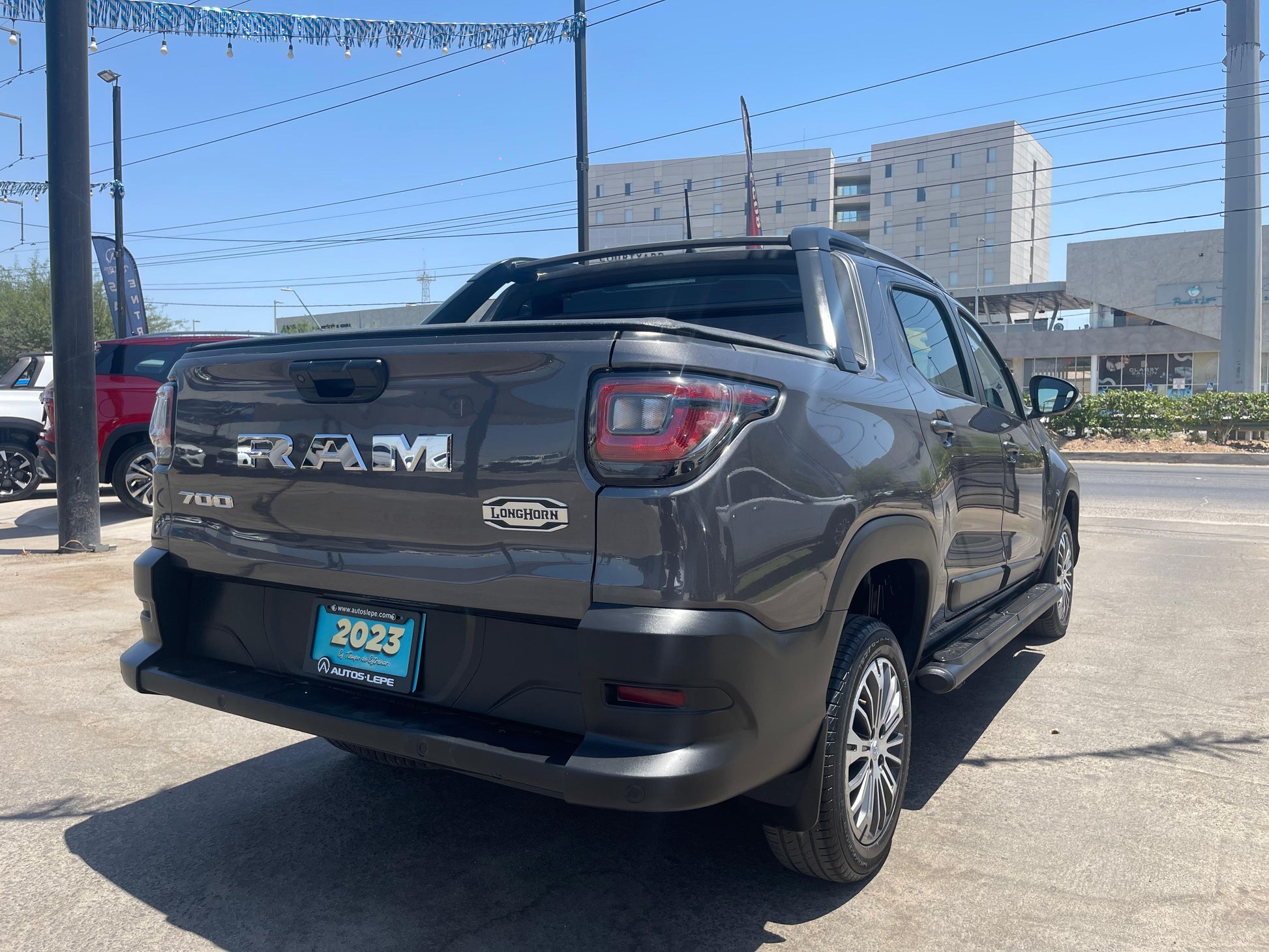 Dogde Ram 700 LongHorn 2023