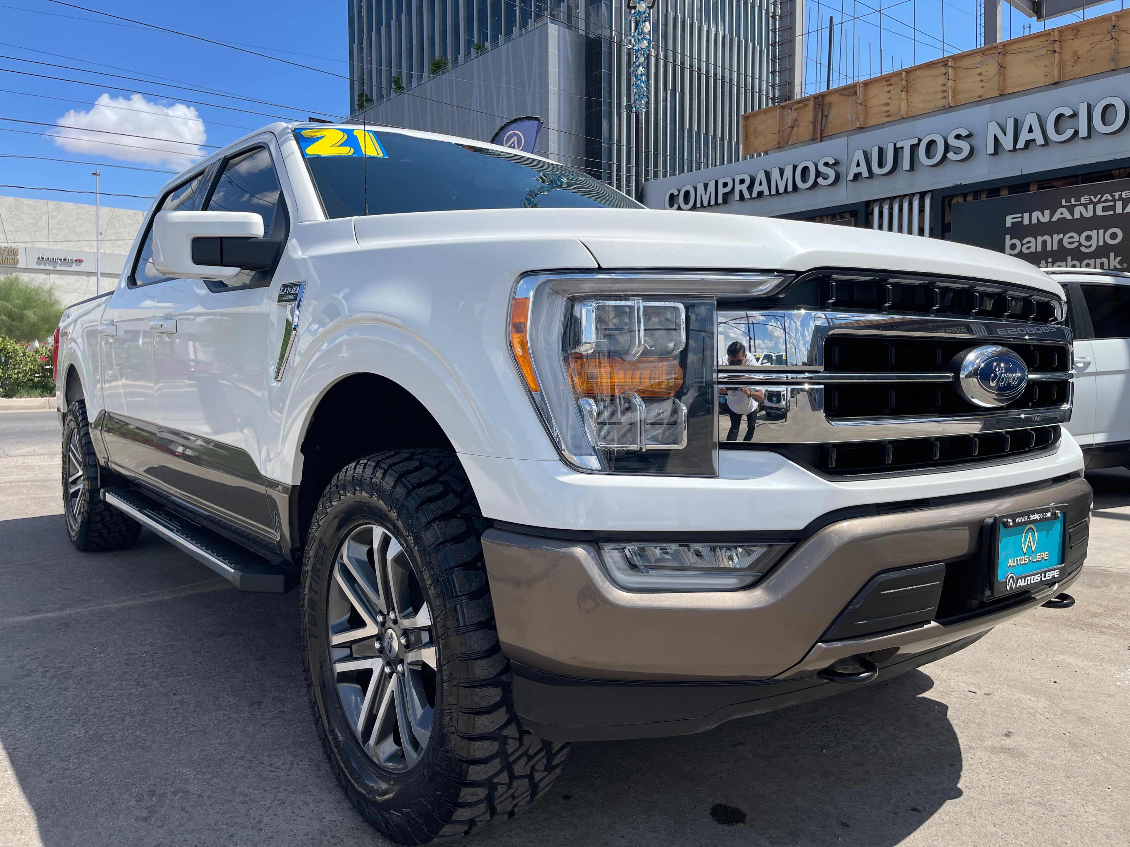 Ford Lobo Lariat 4x4 2021
