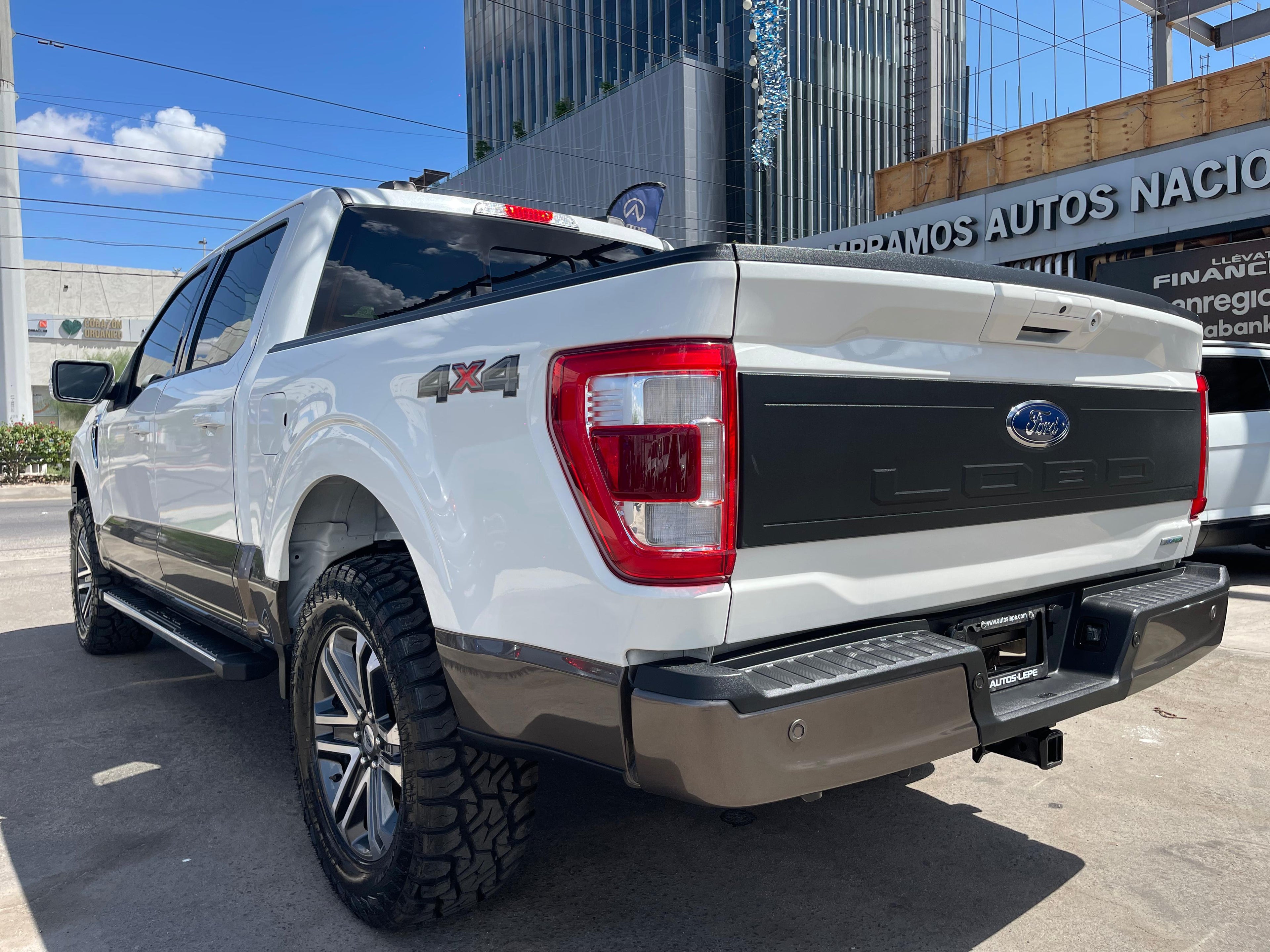 Ford Lobo Lariat 4x4 2021