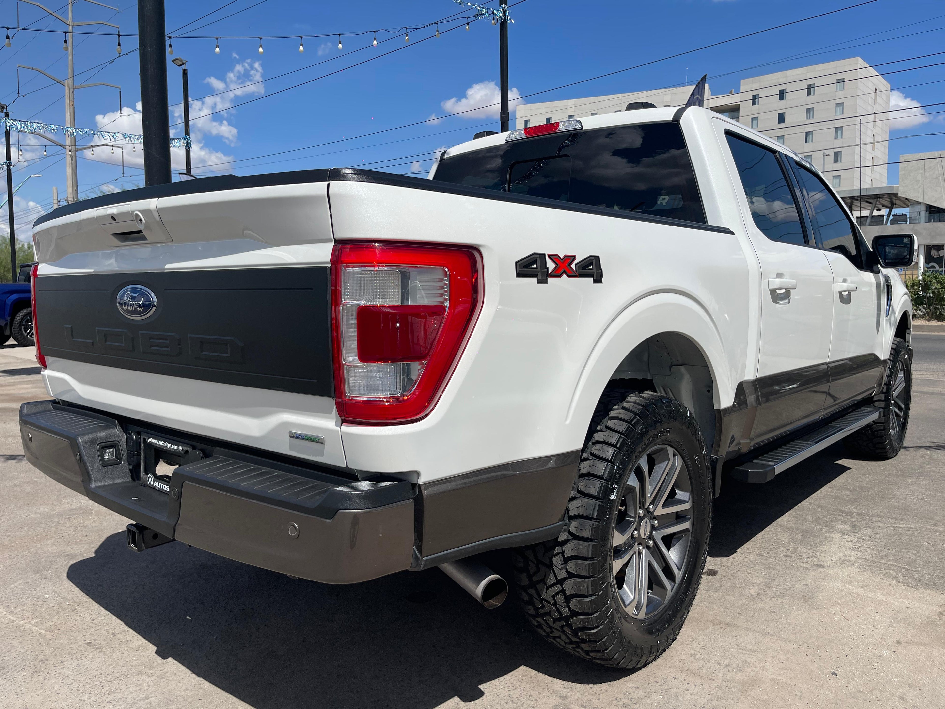 Ford Lobo Lariat 4x4 2021