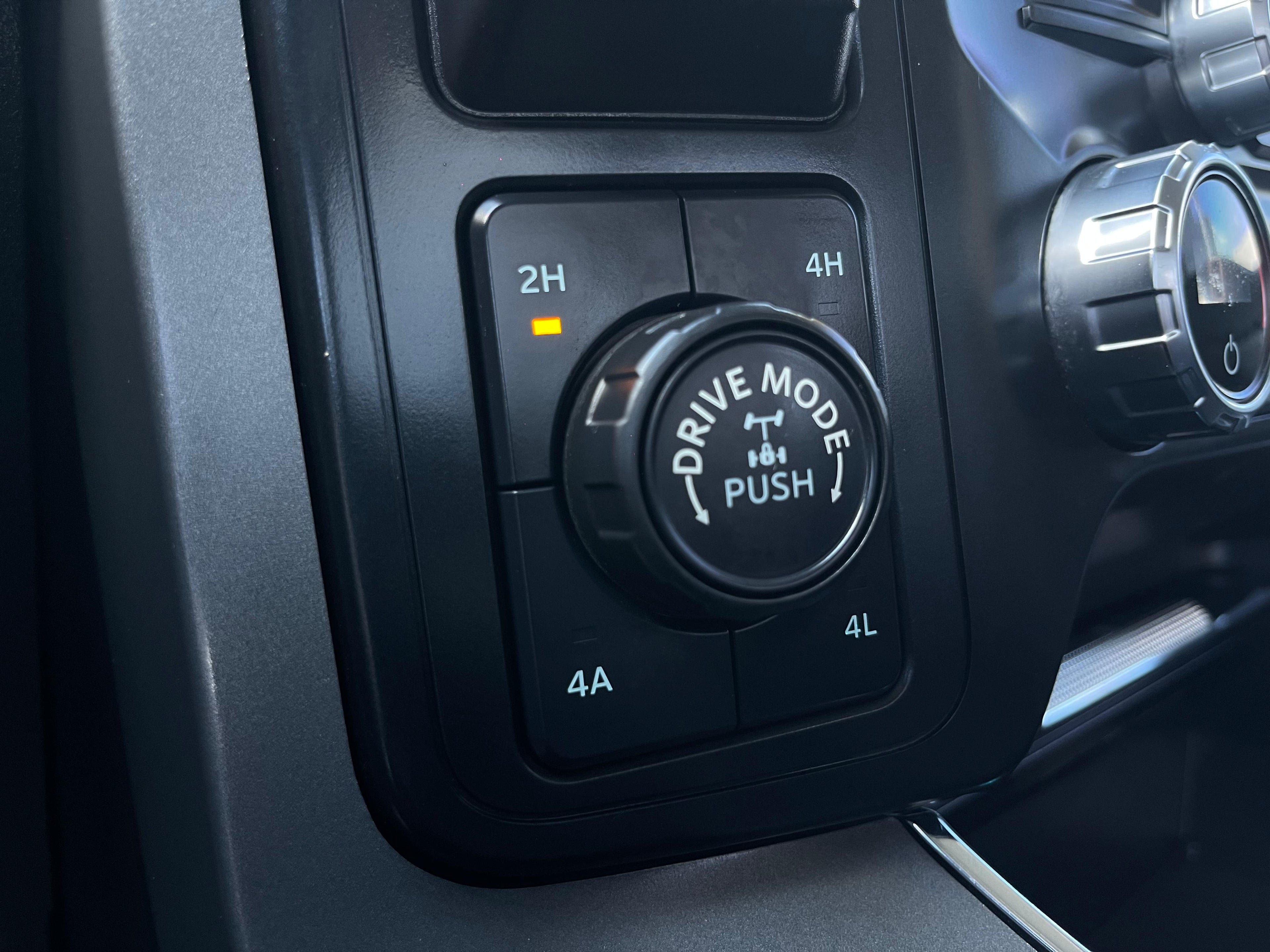 Ford Lobo Lariat 4x4 2021