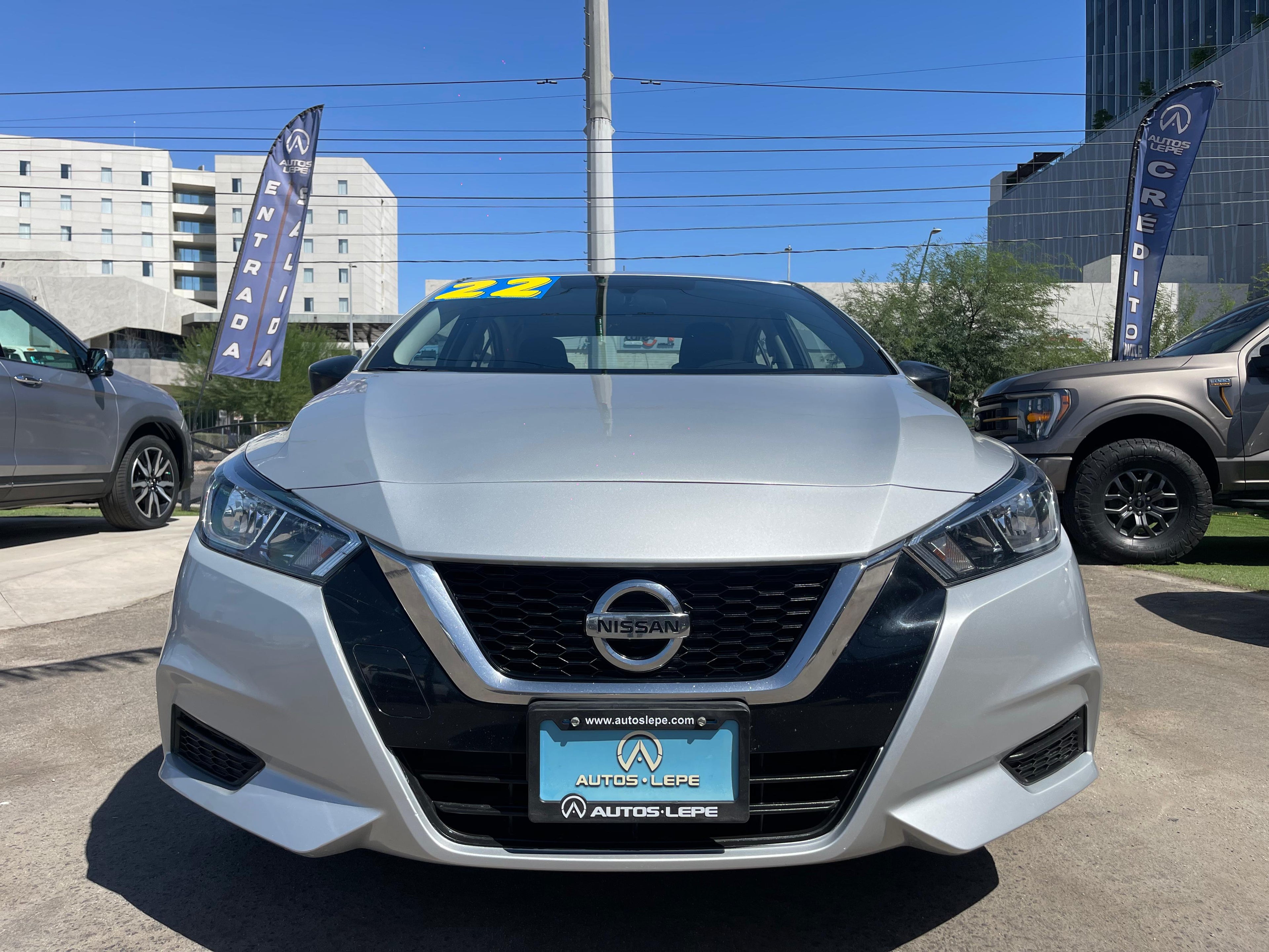 Nissan Versa Sense 2022