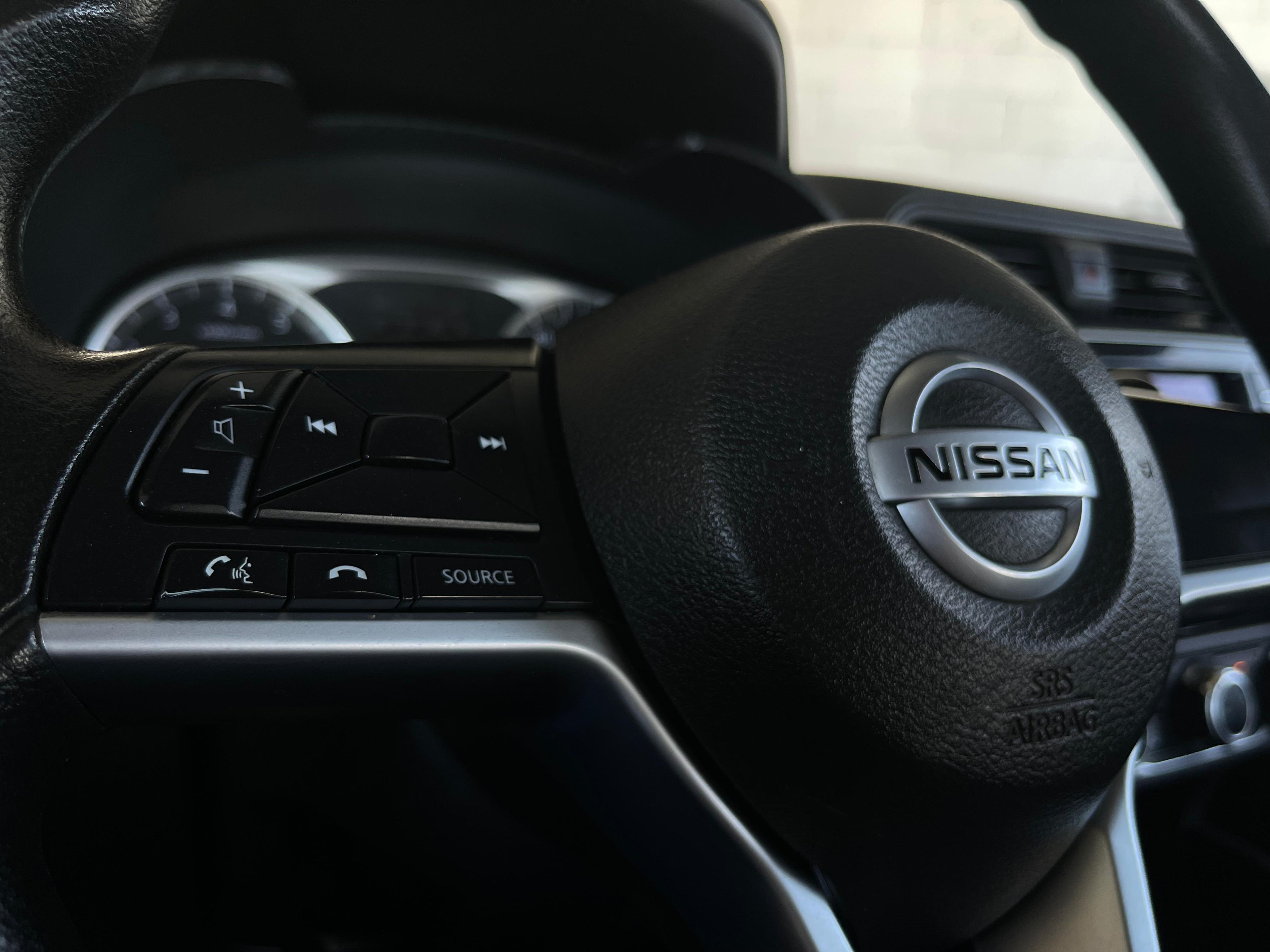 Nissan Versa Sense 2022