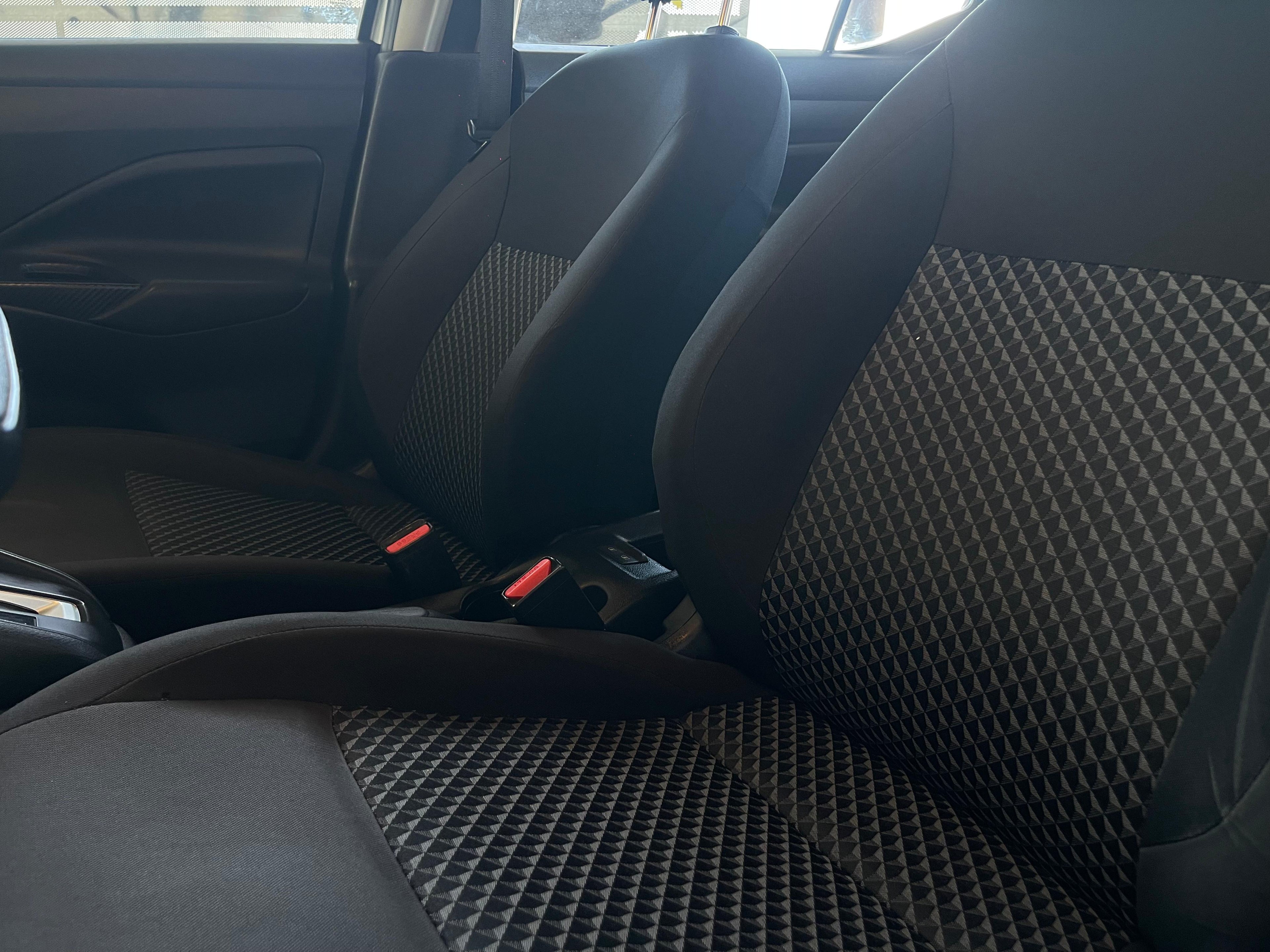 Nissan Versa Sense 2022