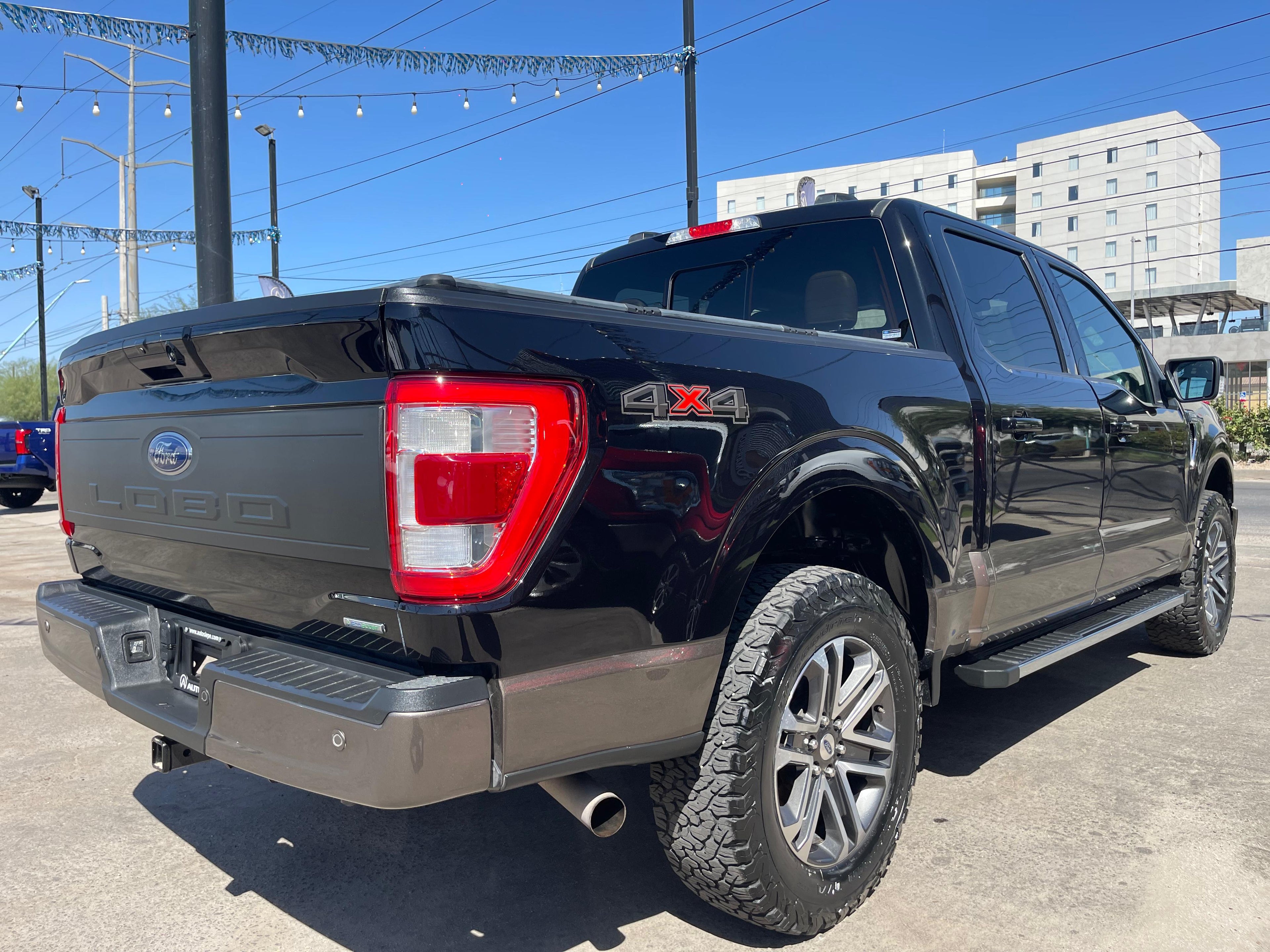 Ford Lobo Lariat 4x4 2021
