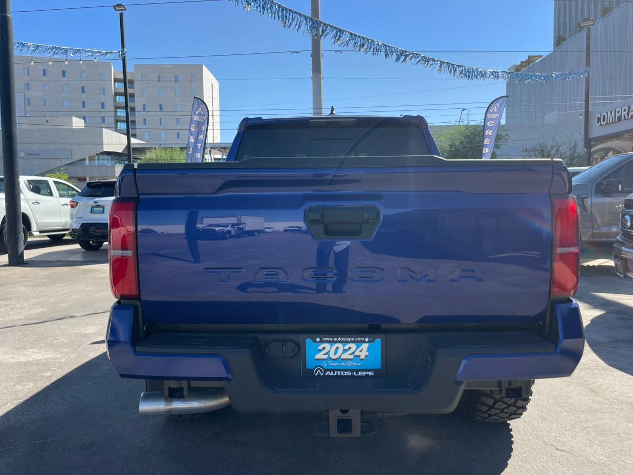 Toyota Tacoma TRD SPORT 2024