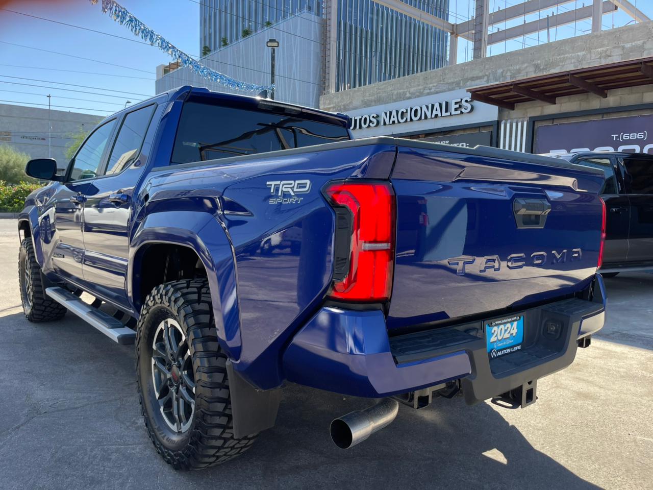 Toyota Tacoma TRD SPORT 2024