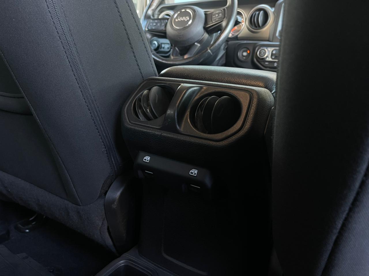 Jeep Wrangler Sahara 4x4 2019