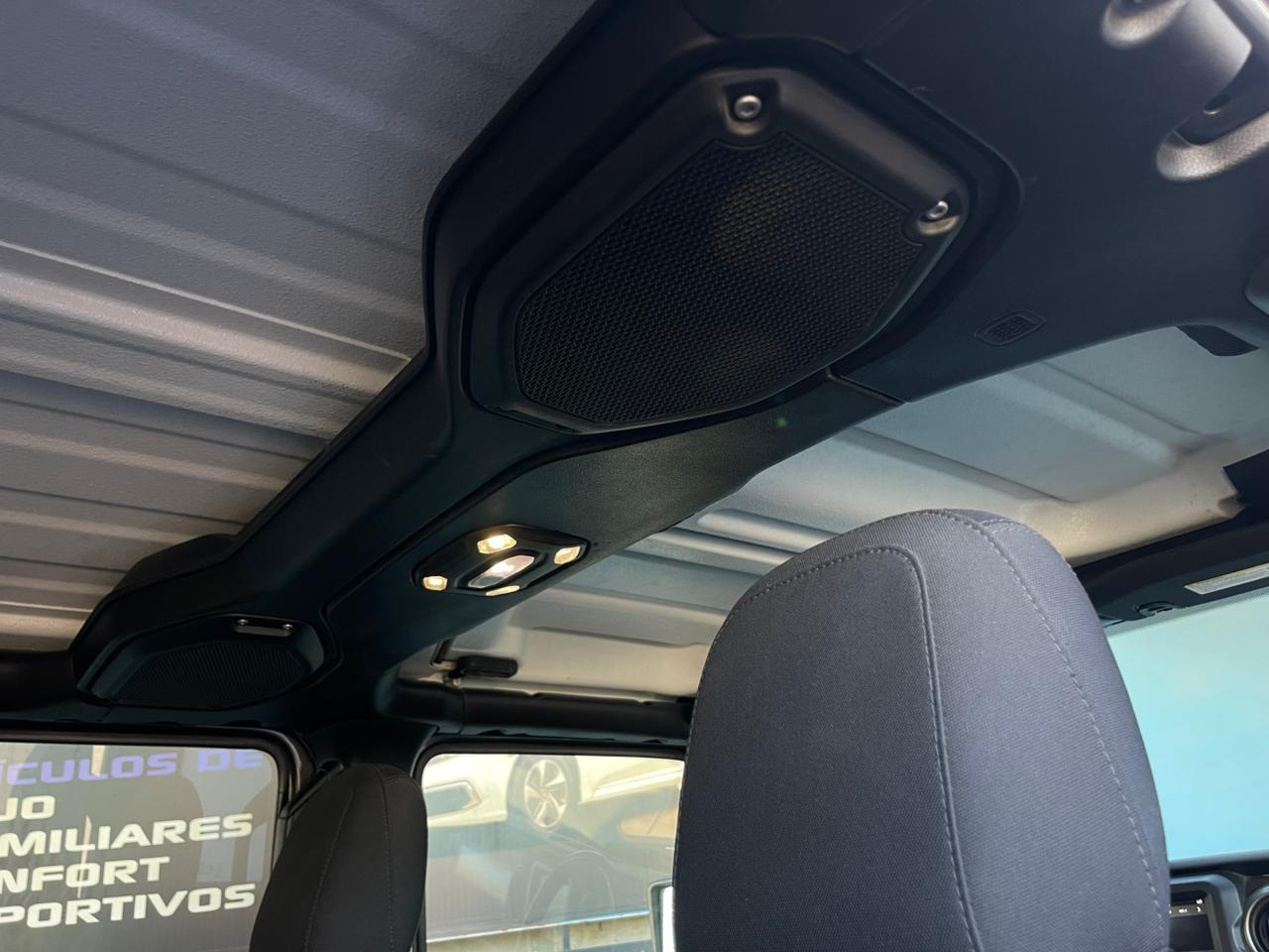 Jeep Wrangler Sahara 4x4 2019