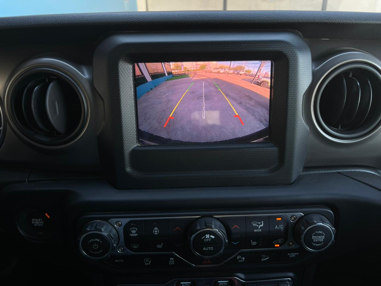 Jeep Wrangler Sahara 4x4 2019