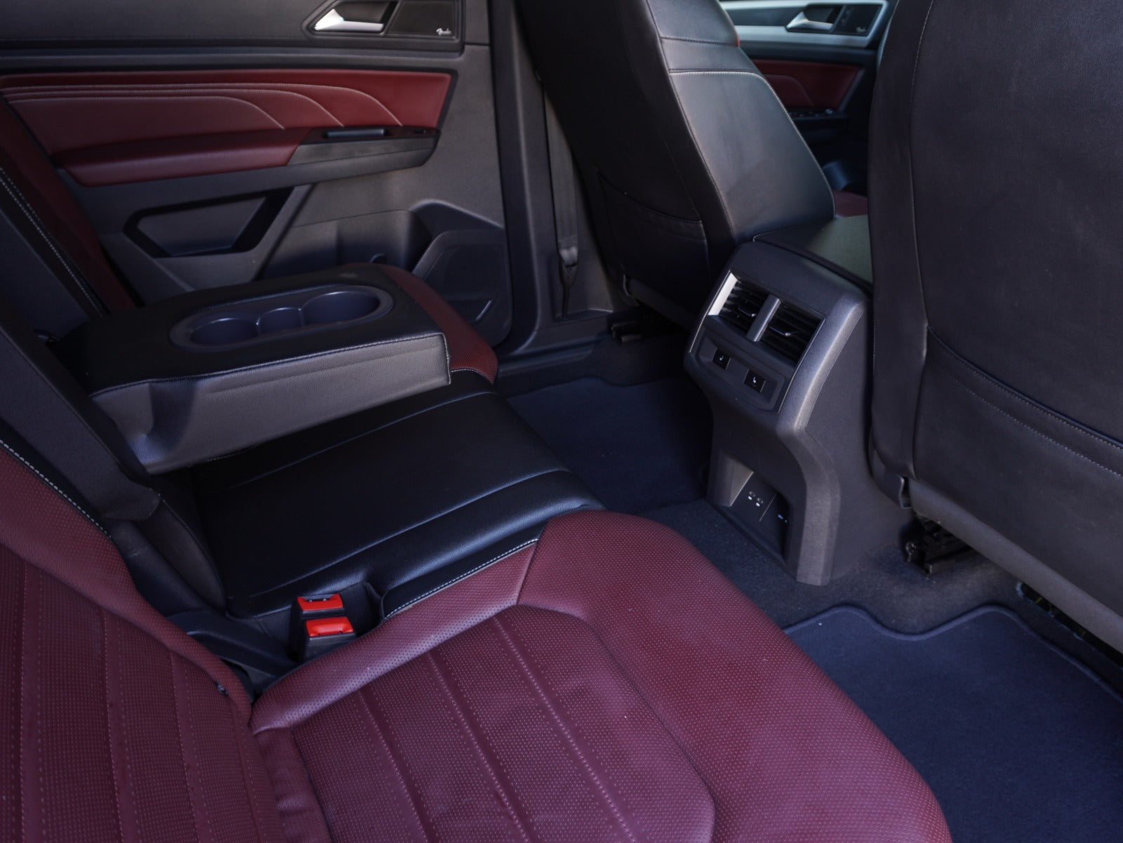 Volkswagen Teramont Cross Sport 2021