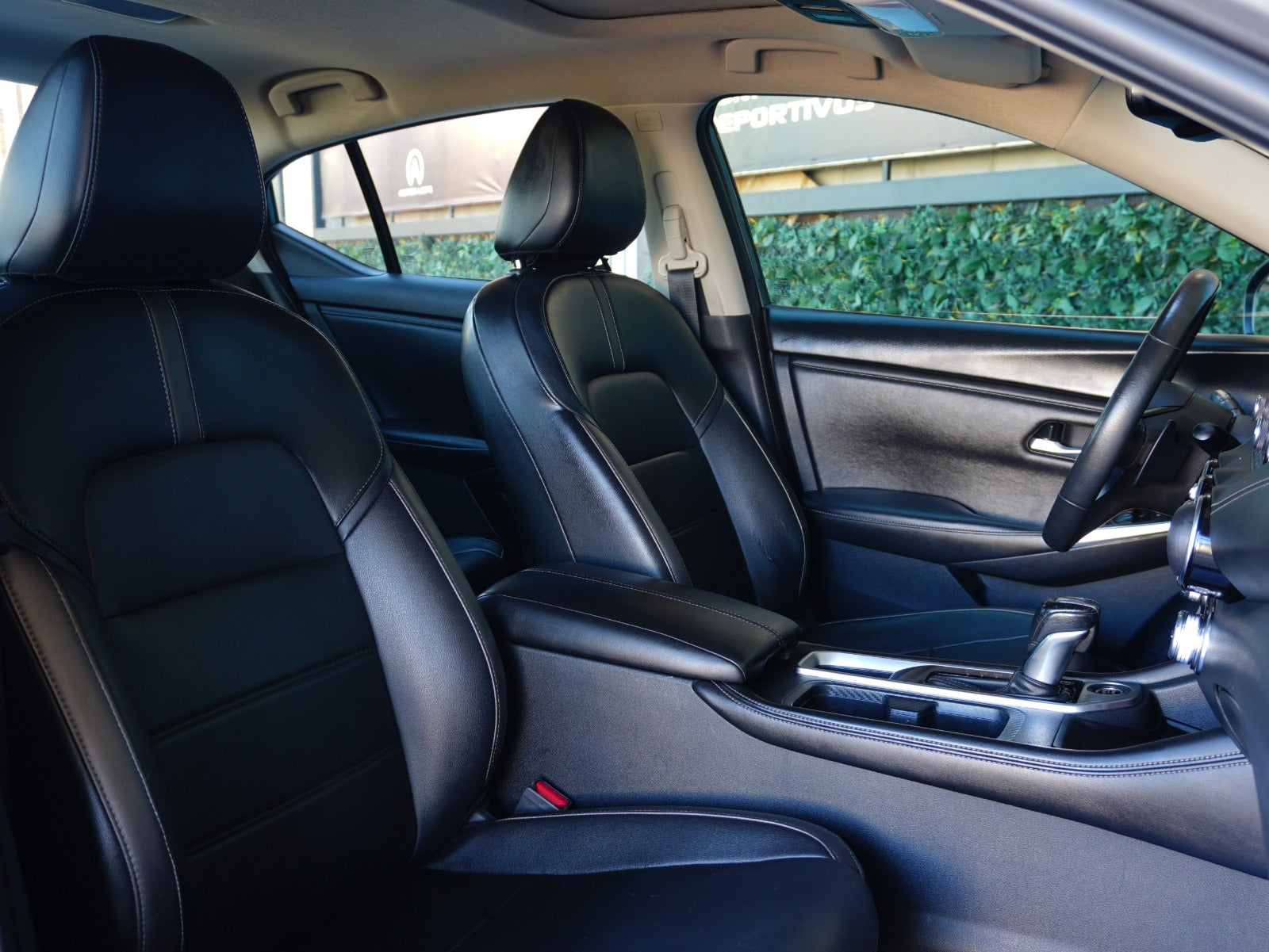 Nissan Sentra SR Platinum 2023