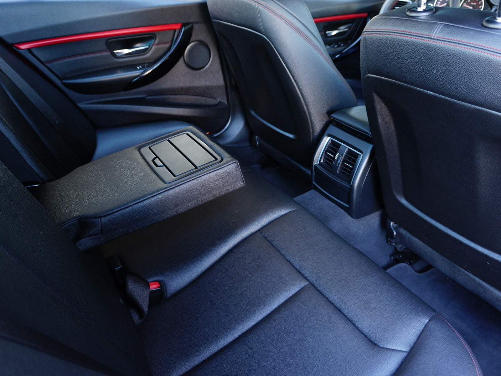 Bmw 320iA Sport Line 2017