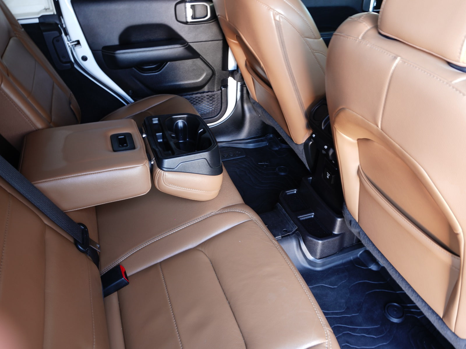 Jeep Wrangler Sahara 4x4 2020