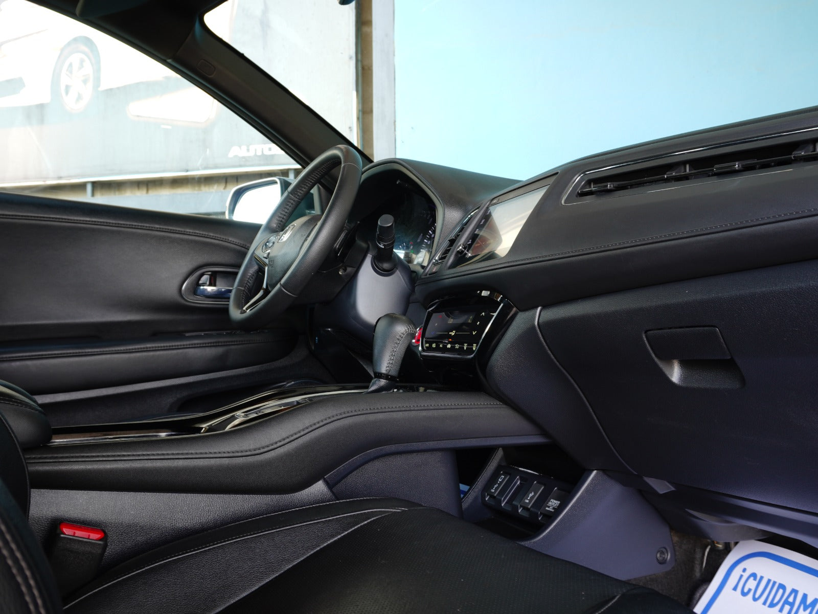 Honda HRV Touring 2020