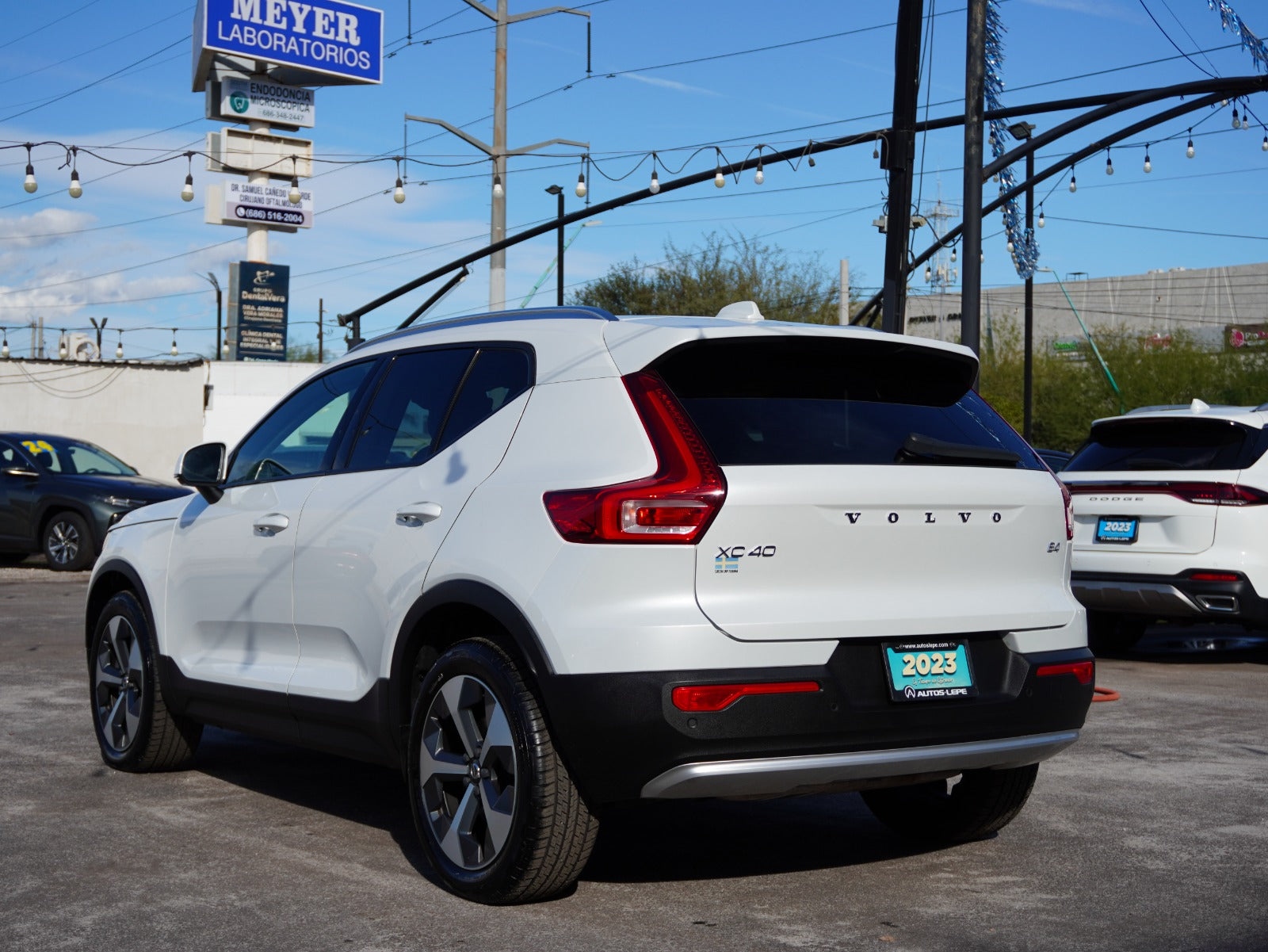 Volvo  XC40 Plus 2023