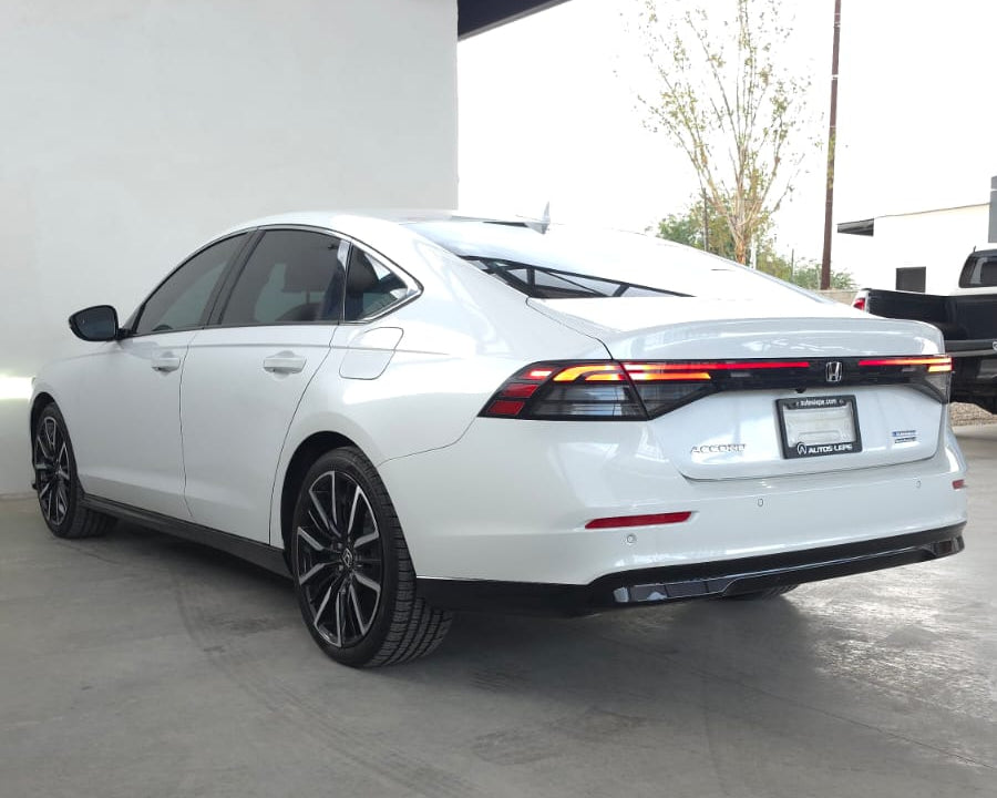 HONDA ACCORD TOURING HEV 2.0L 2024