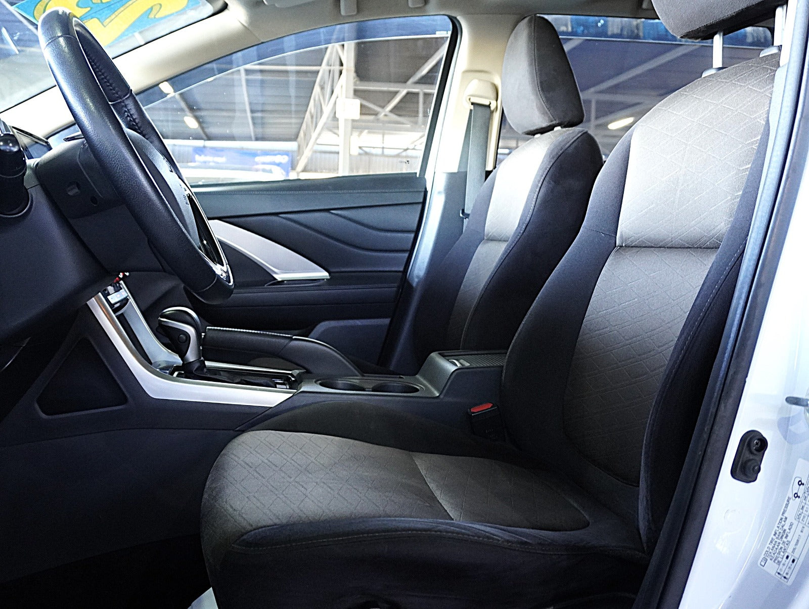Mitsubishi Xpander Cross 2023