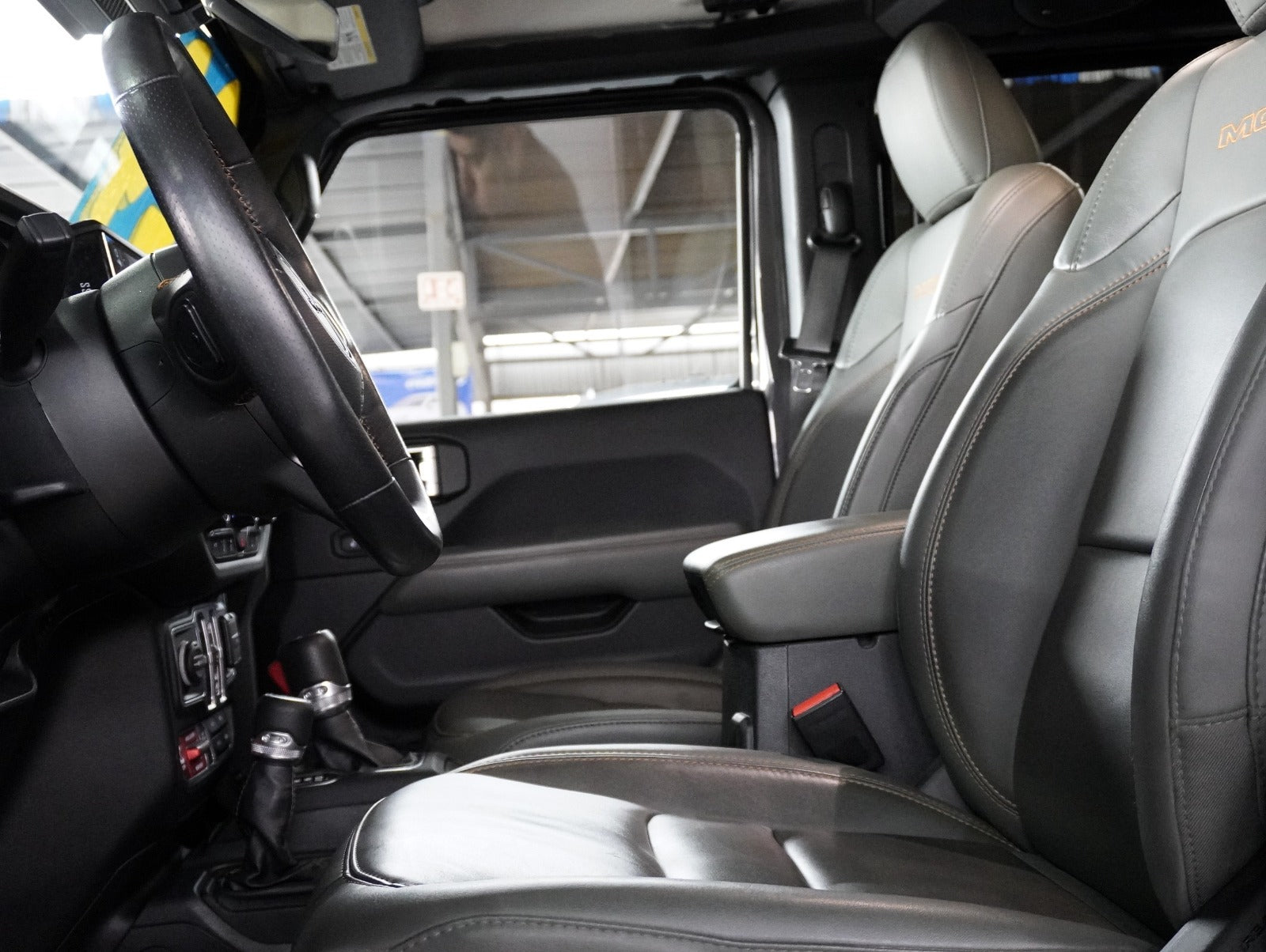 Jeep Gladiator Mojave 2024 🛻🏜️✨24