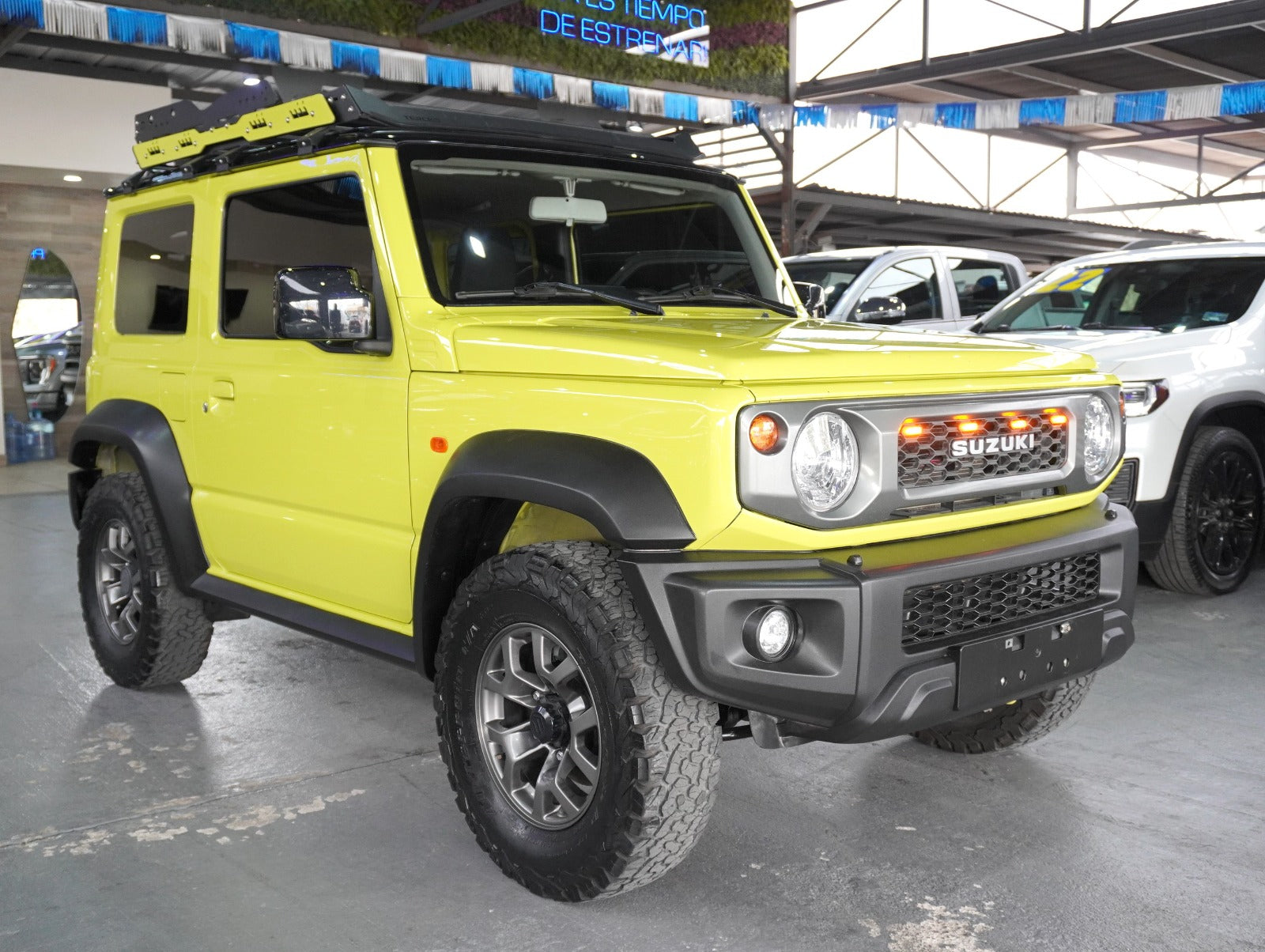 Suzuki Jimmy GLX 2022