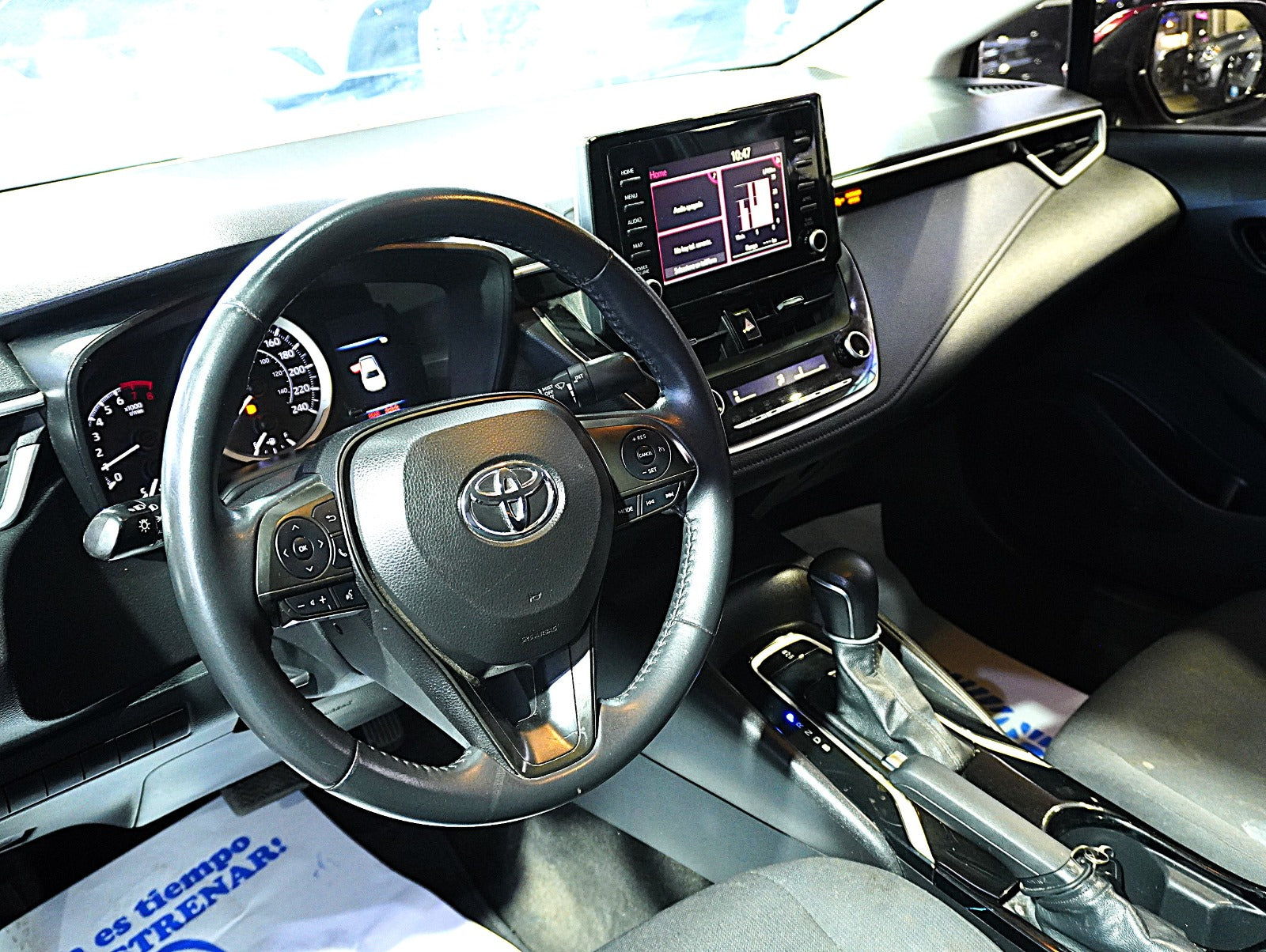 Toyota Corolla LE 2022