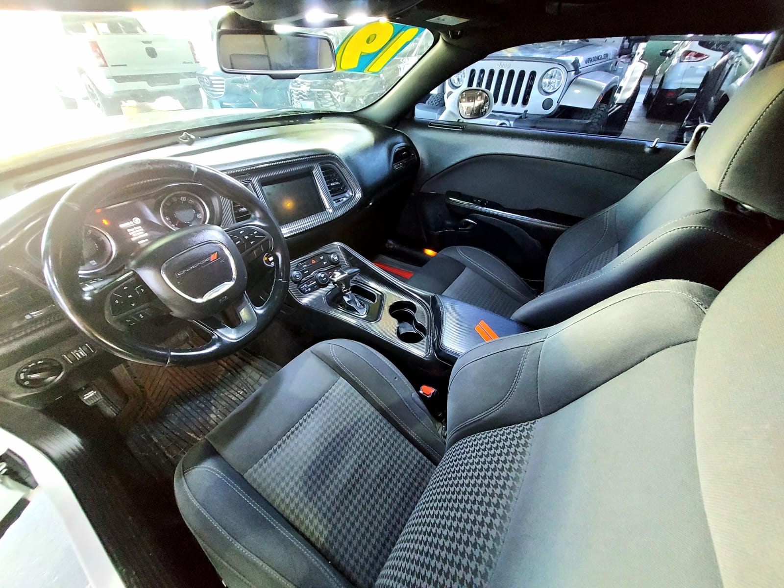 Dodge Challenger 2019