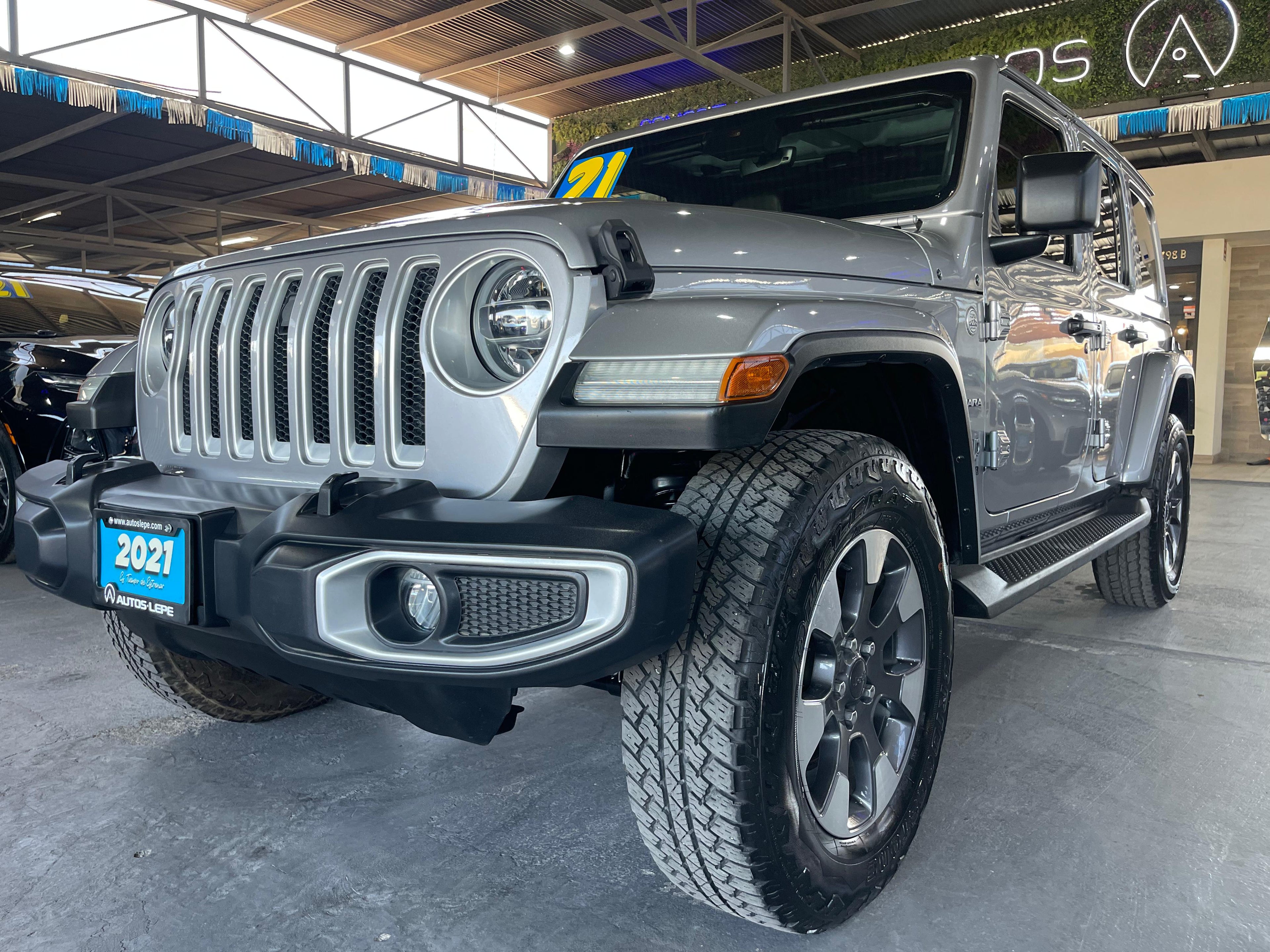 Jeep Wrangler Unlimited Sahara 2021