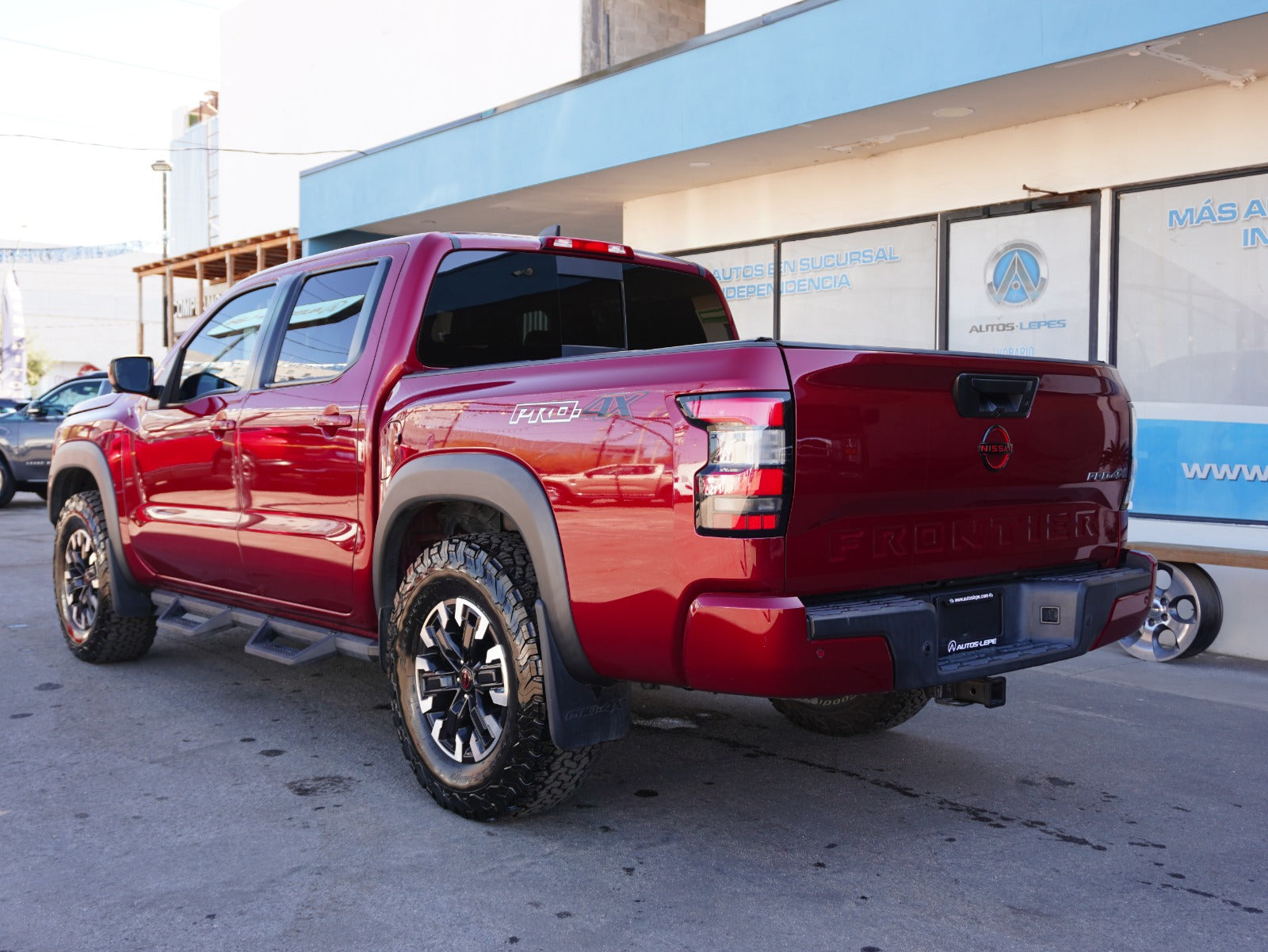 Nissan Frontier PRO-4X 2023🛻✨