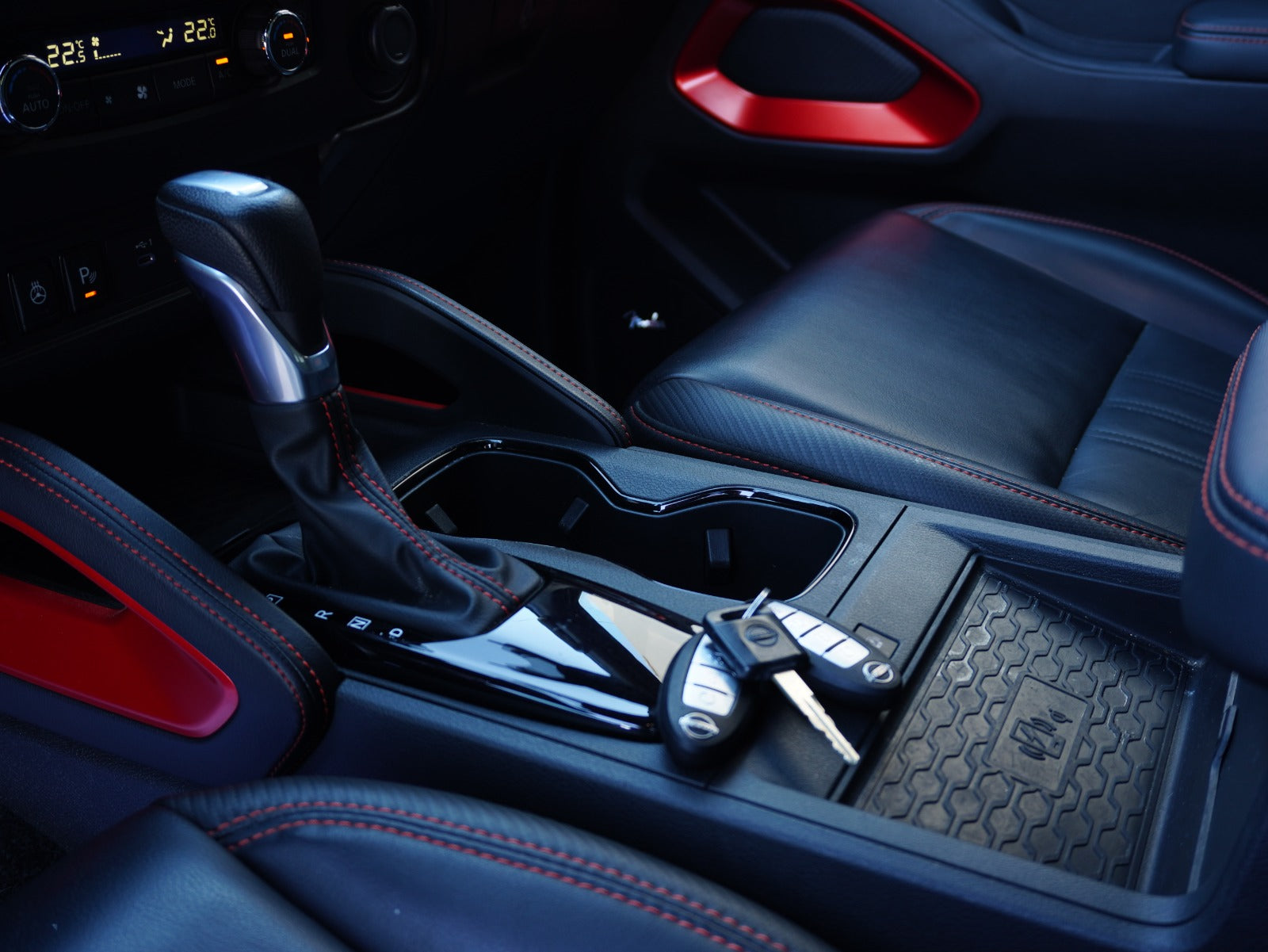 Nissan Frontier PRO-4X 2023🛻✨