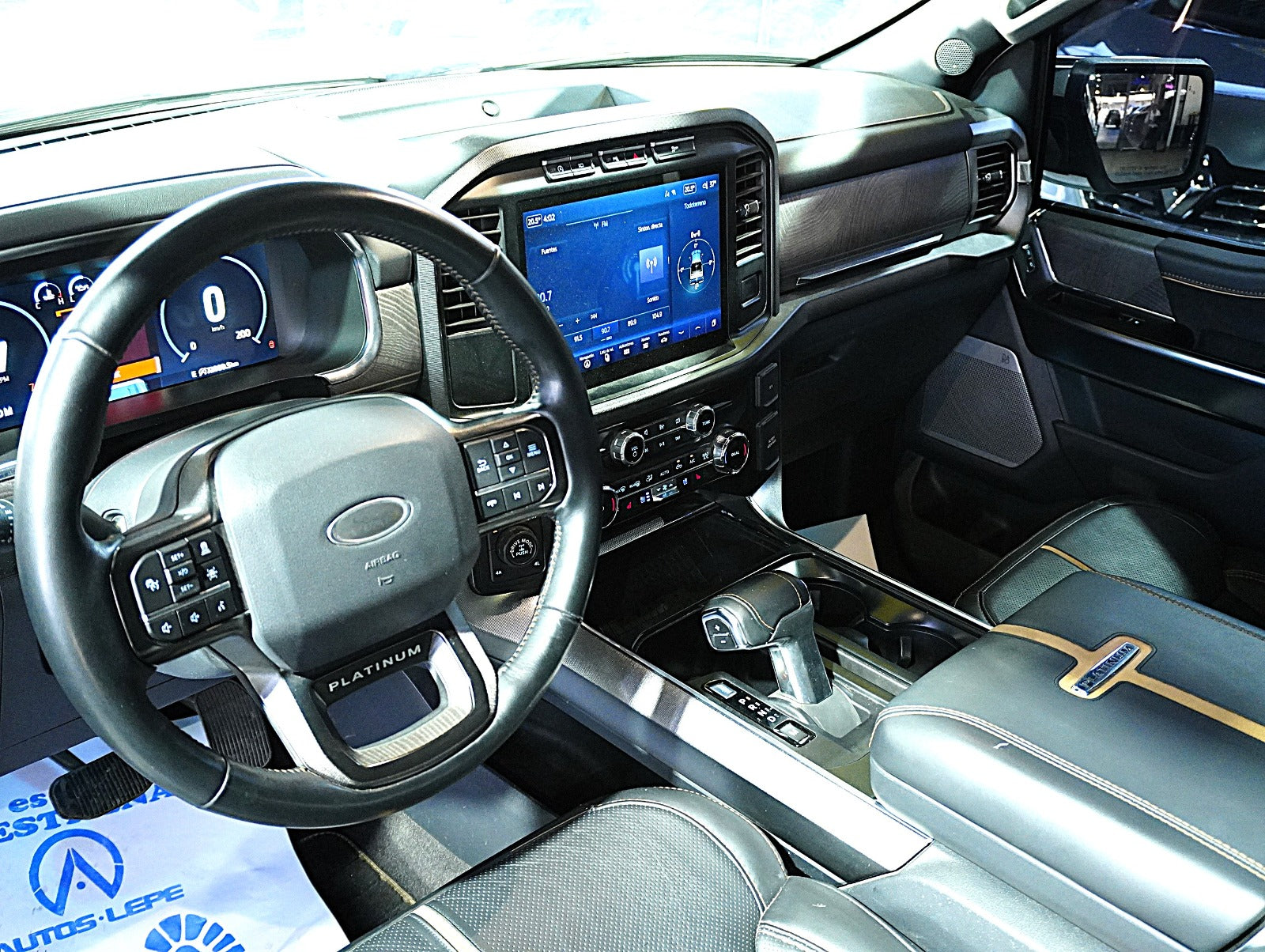 Ford Lobo Platinum 2023