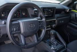 Toyota Tacoma SR 4x4 2024