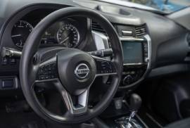 Nissan  Frontier LE 2021 